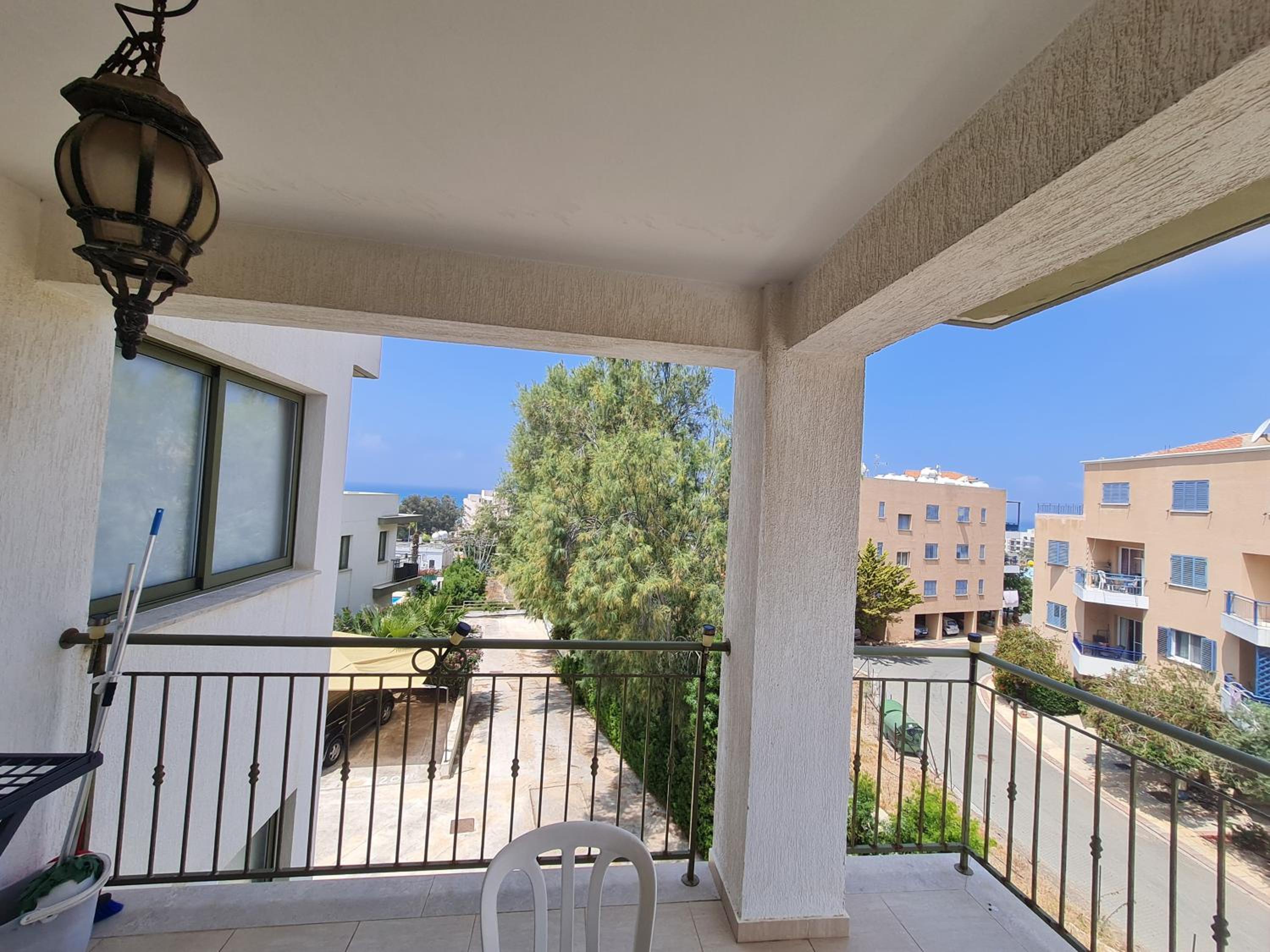 DANAOS 2 COMPLEX APARTMENT - By IMH Travel & Tours