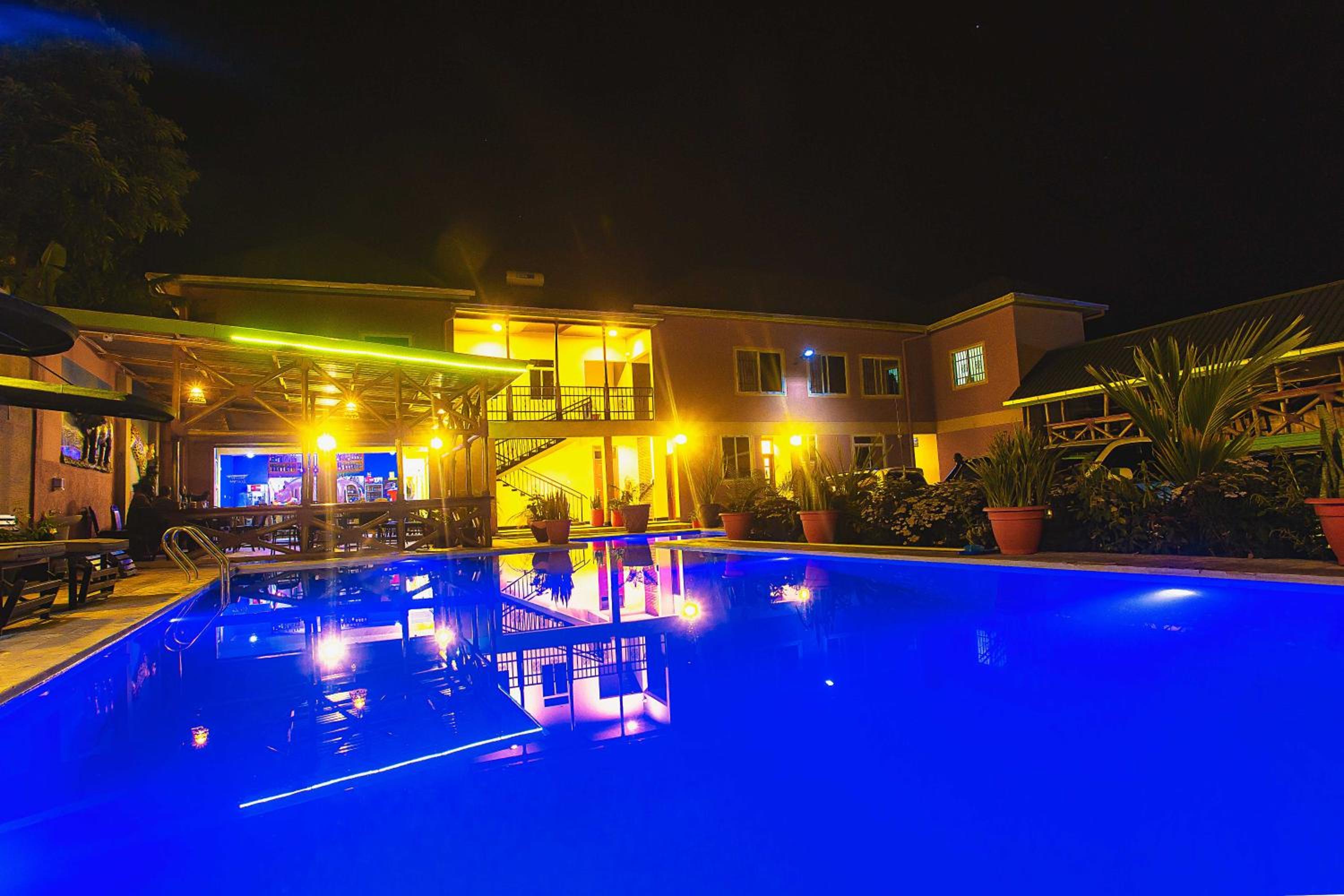 The Okaseni Lodge