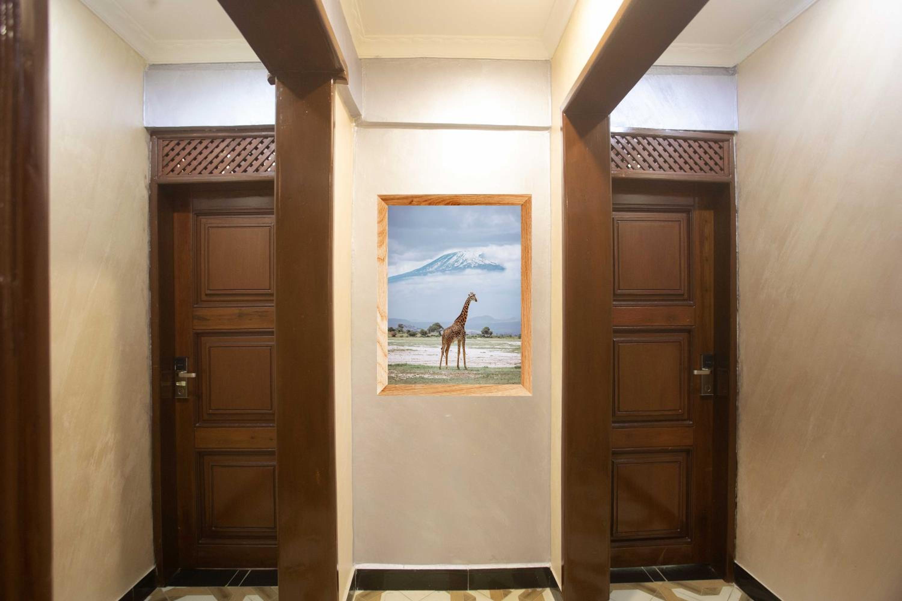 The Okaseni Lodge