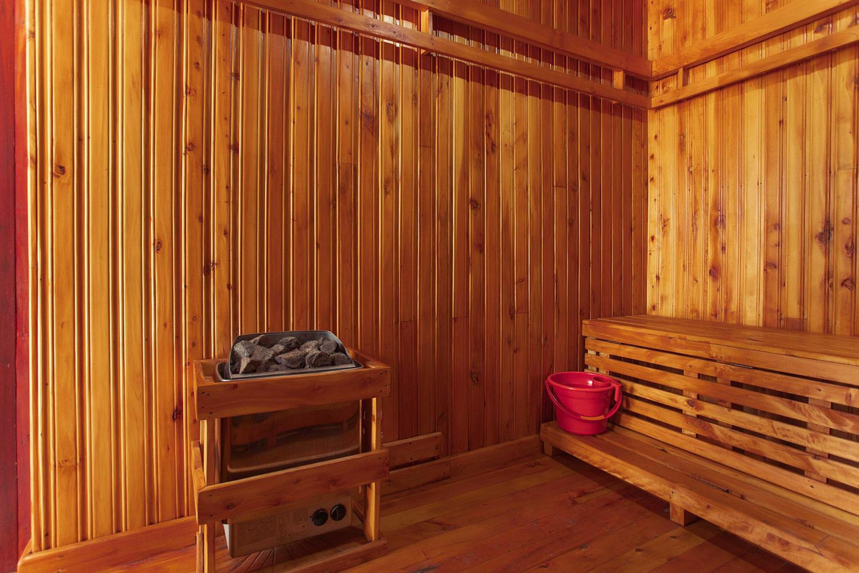 The Okaseni Lodge