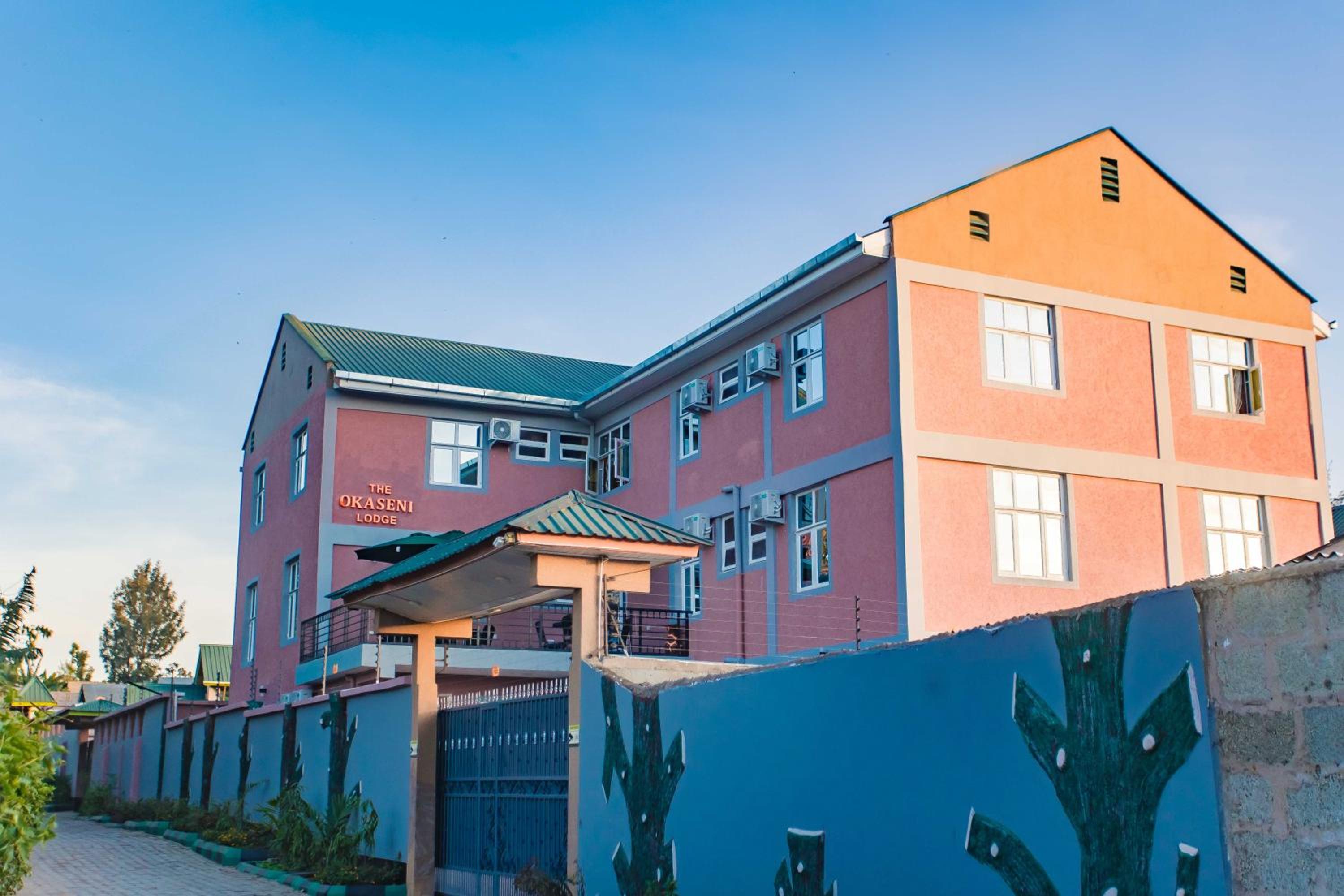 The Okaseni Lodge