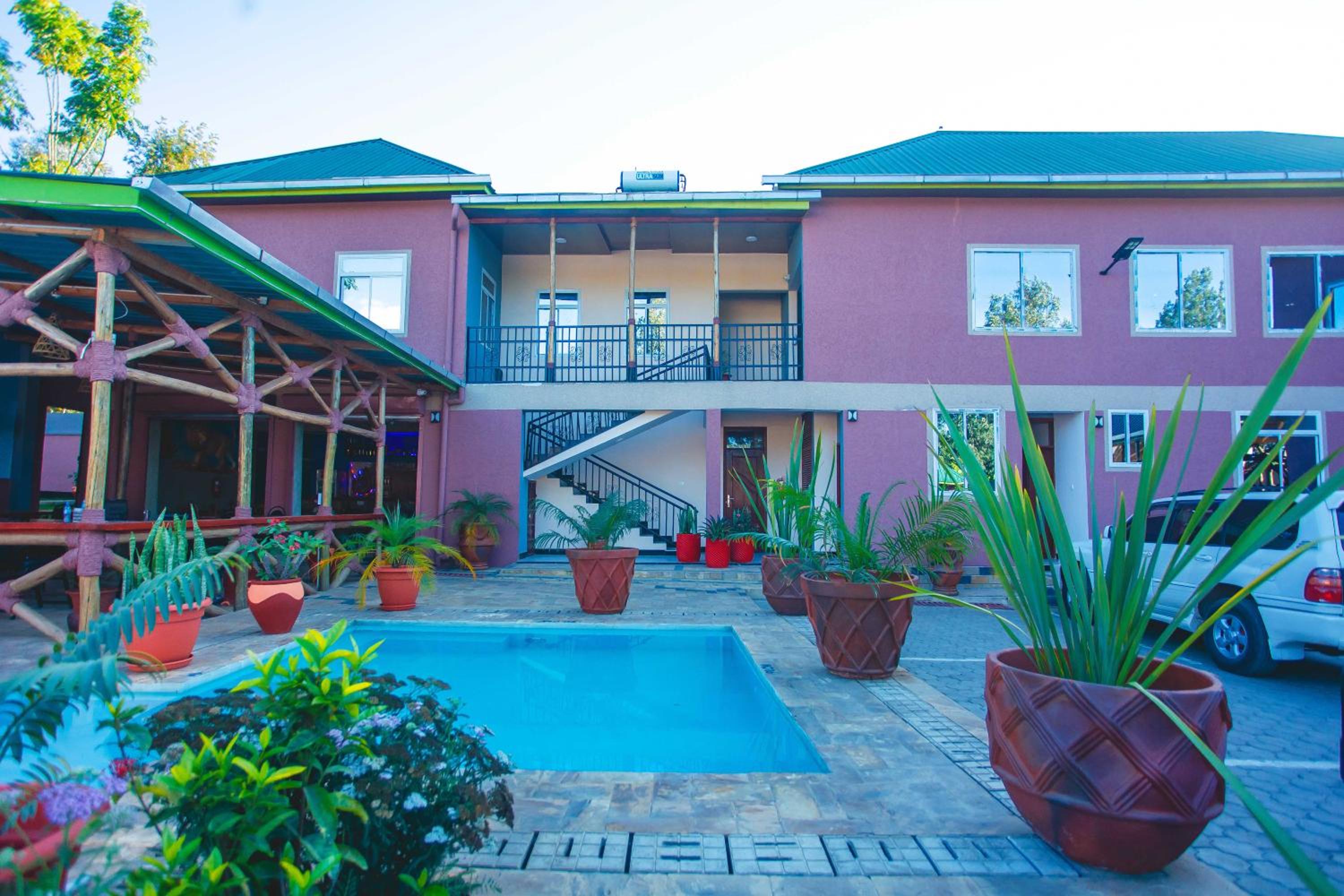The Okaseni Lodge