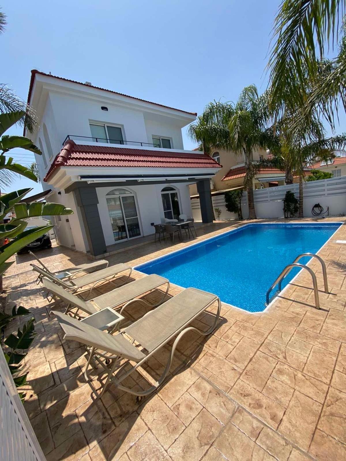 Villa Diana - 200 meters from Kapparis, Fireman's Beach