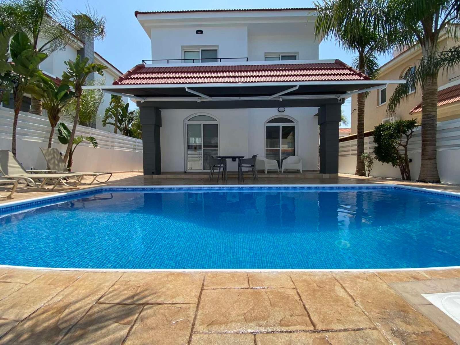 Villa Diana - 200 meters from Kapparis, Fireman's Beach