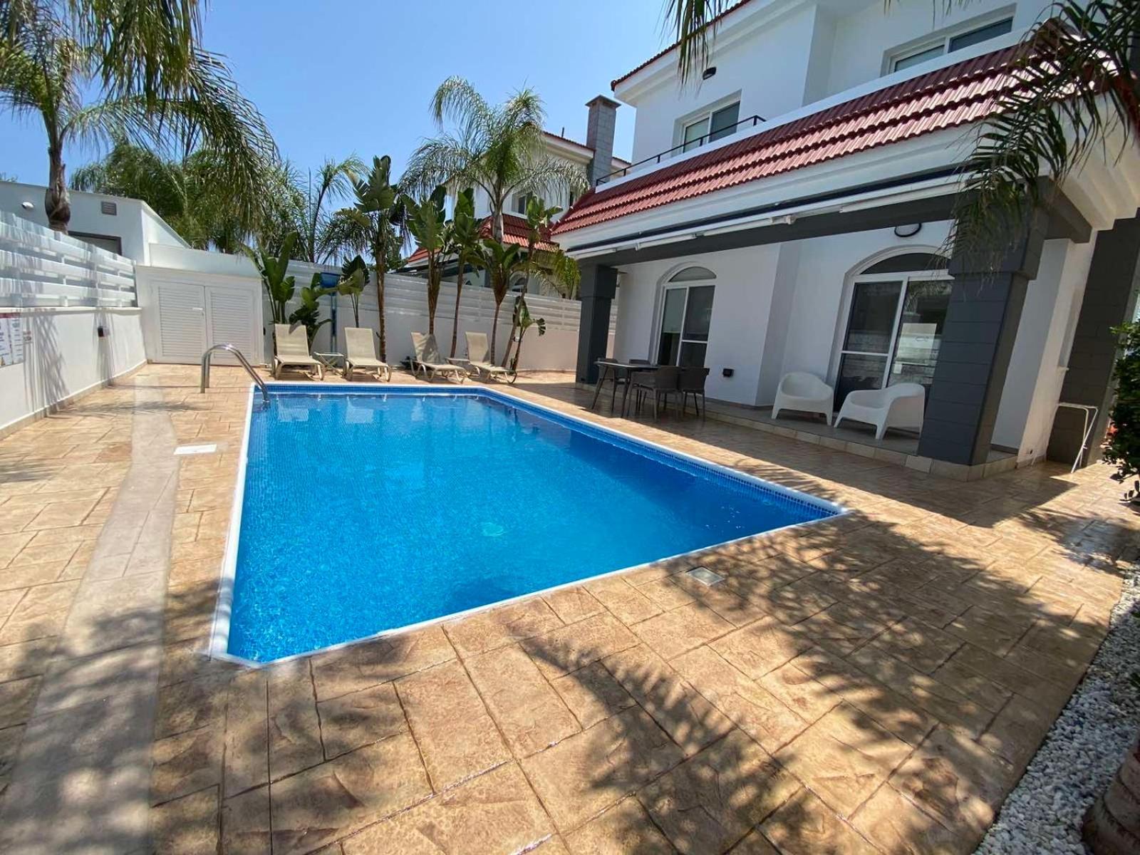 Villa Diana - 200 meters from Kapparis, Fireman's Beach