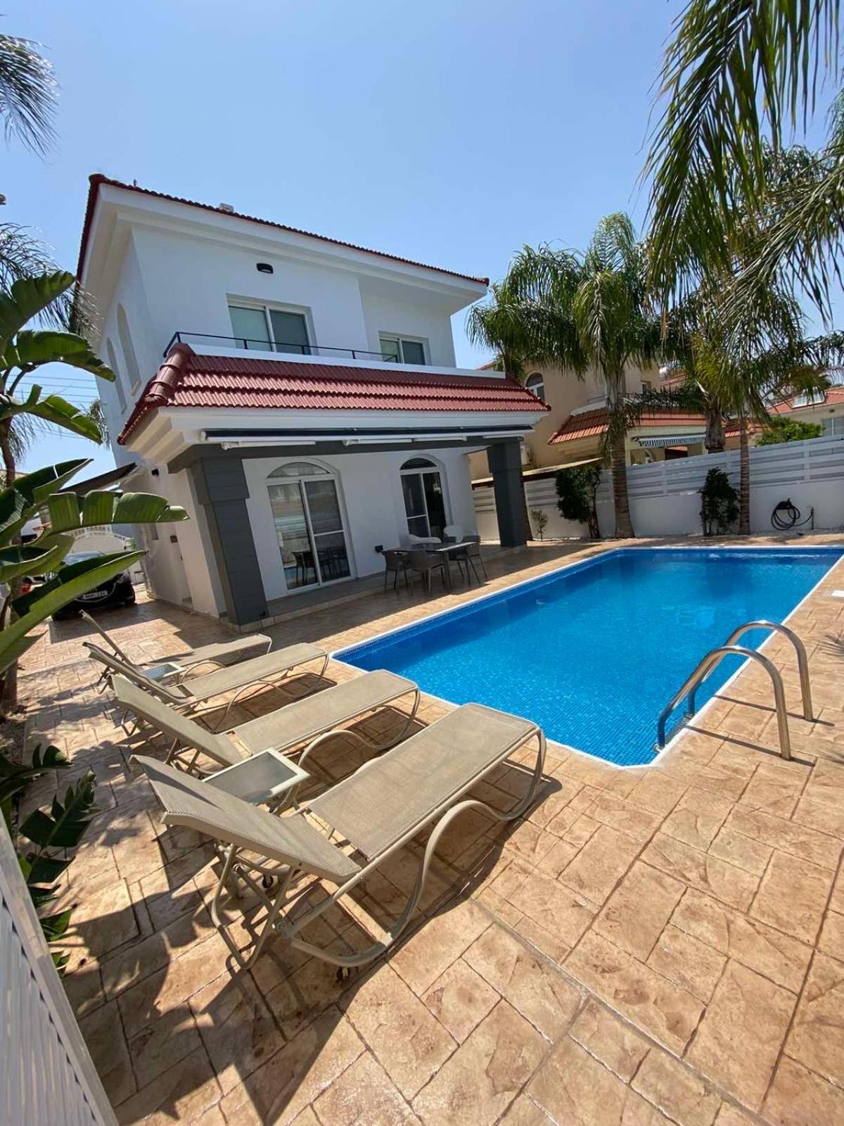 Villa Diana - 200 meters from Kapparis, Fireman's Beach