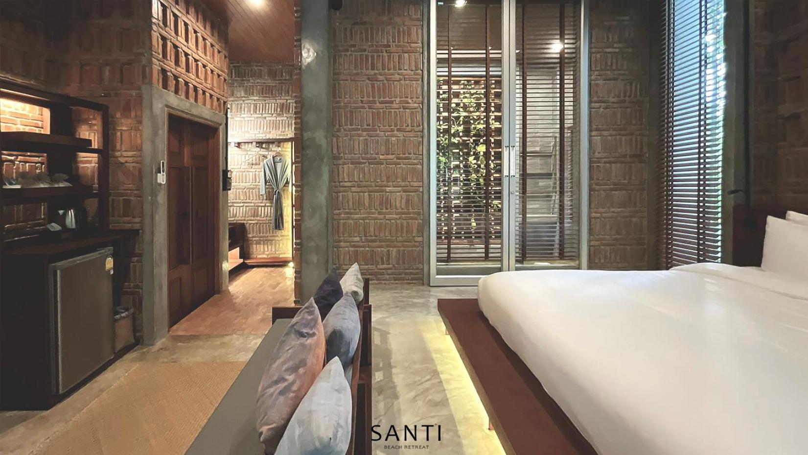 SANTI beach retreat