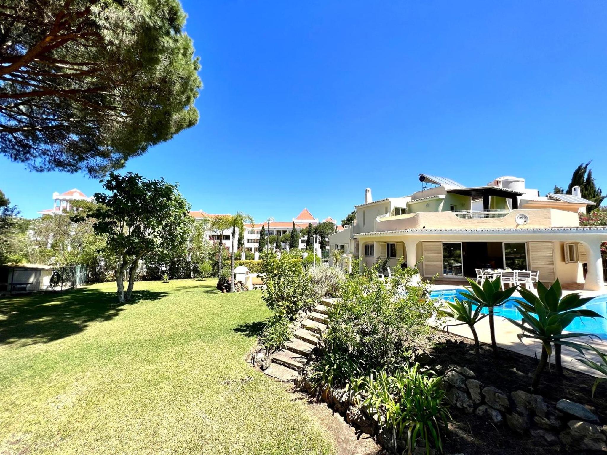 Vilamoura Amazing Golf Villa With Pool by Homing view 4
