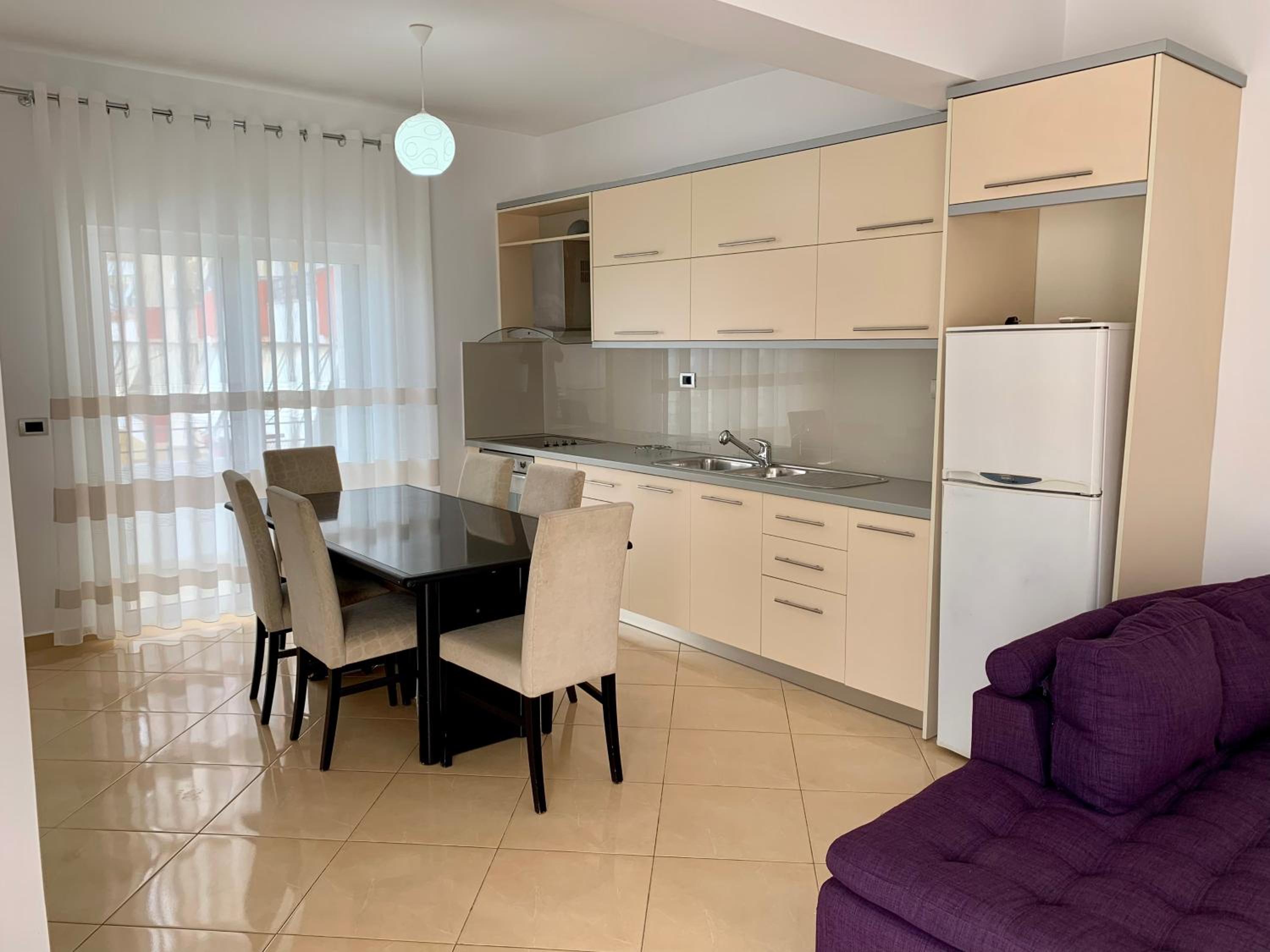 Bardhi Apts