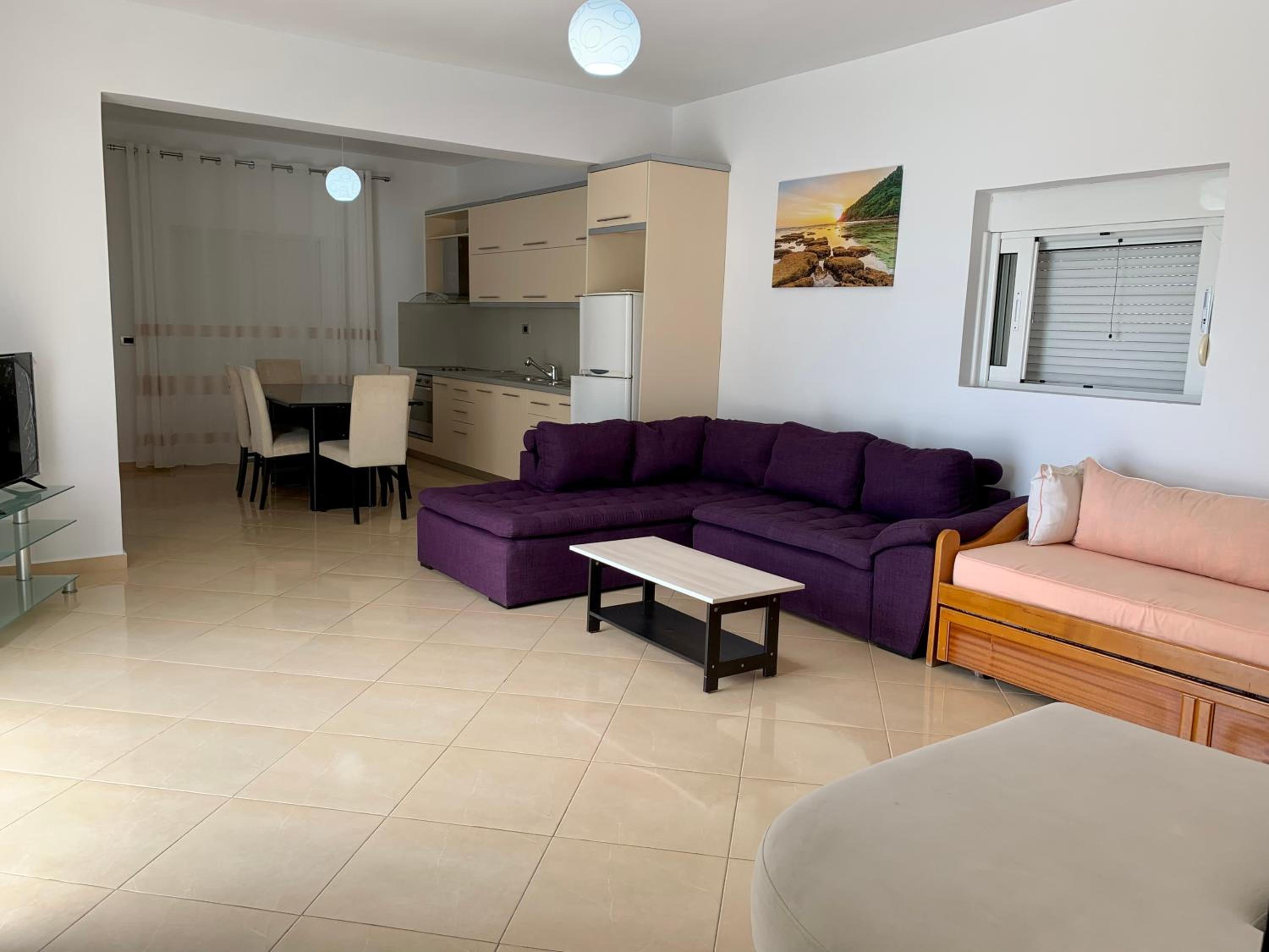 Bardhi Apts