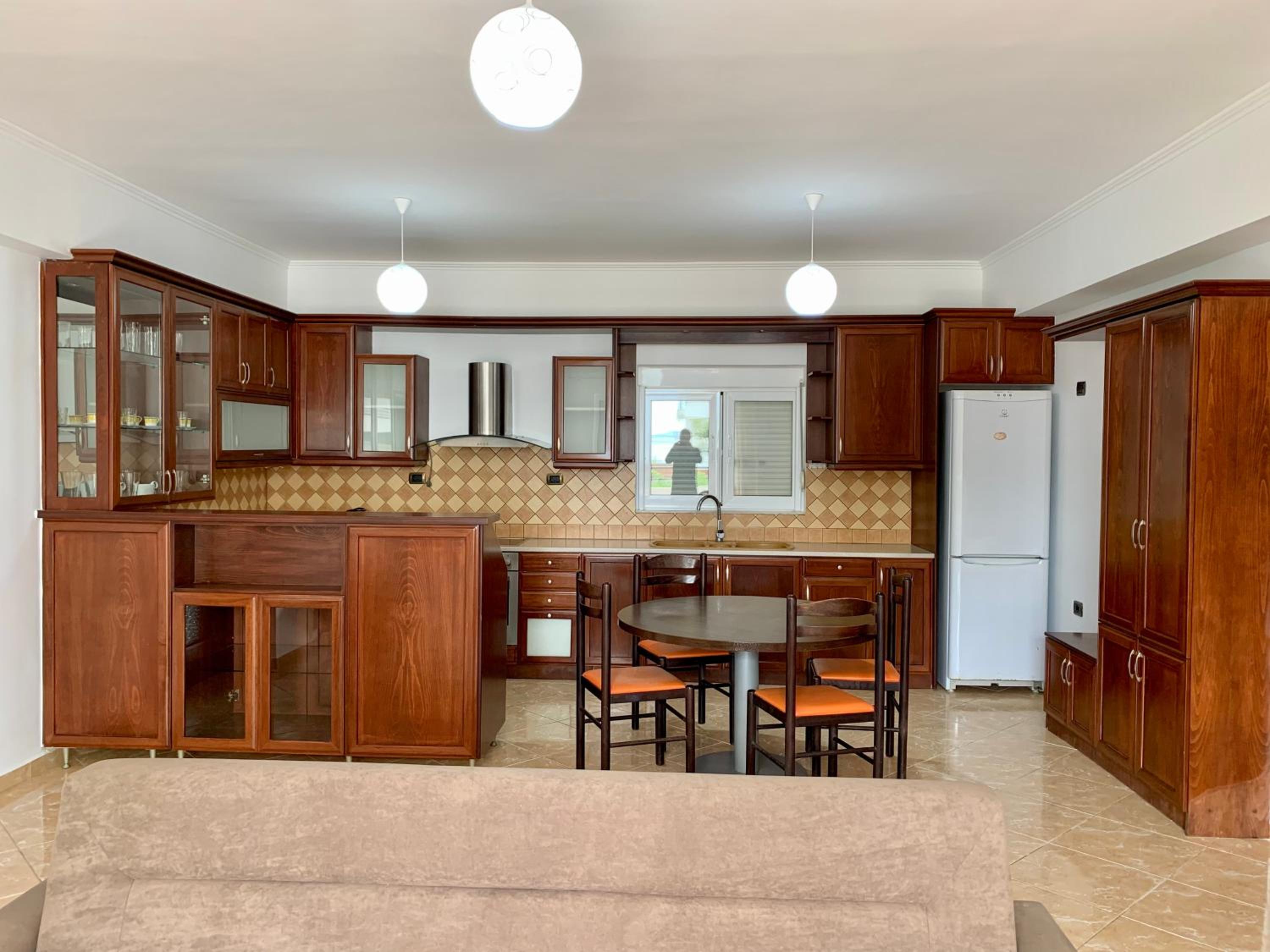 Bardhi Apts