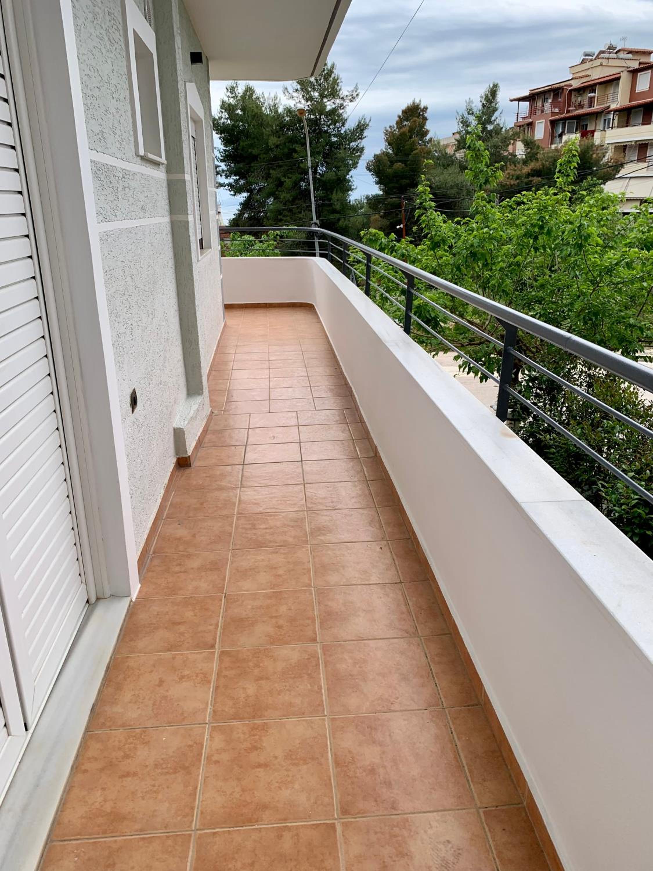 Bardhi Apts
