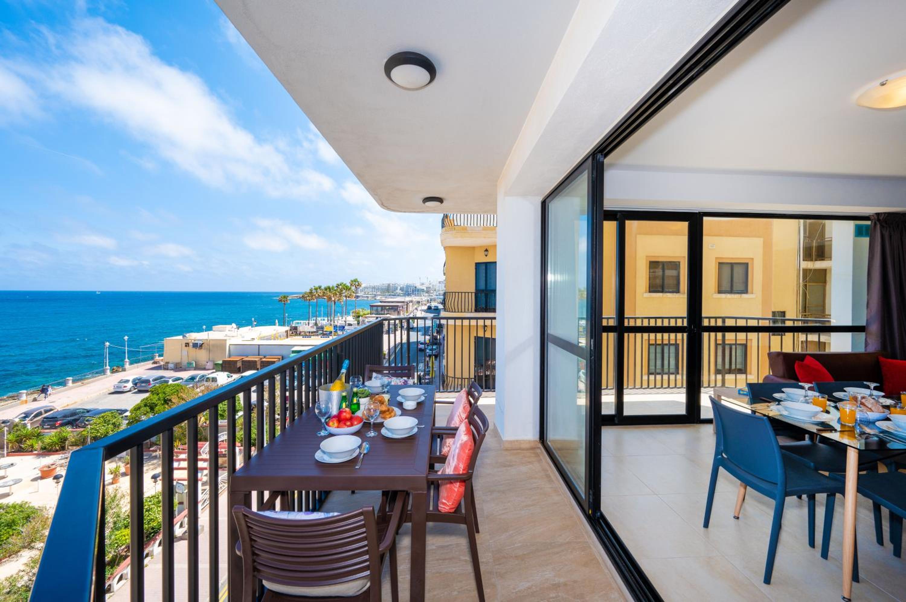 Islet Promenade Seafront Apartment with large Corner Terrace by Getawaysmalta photo 5