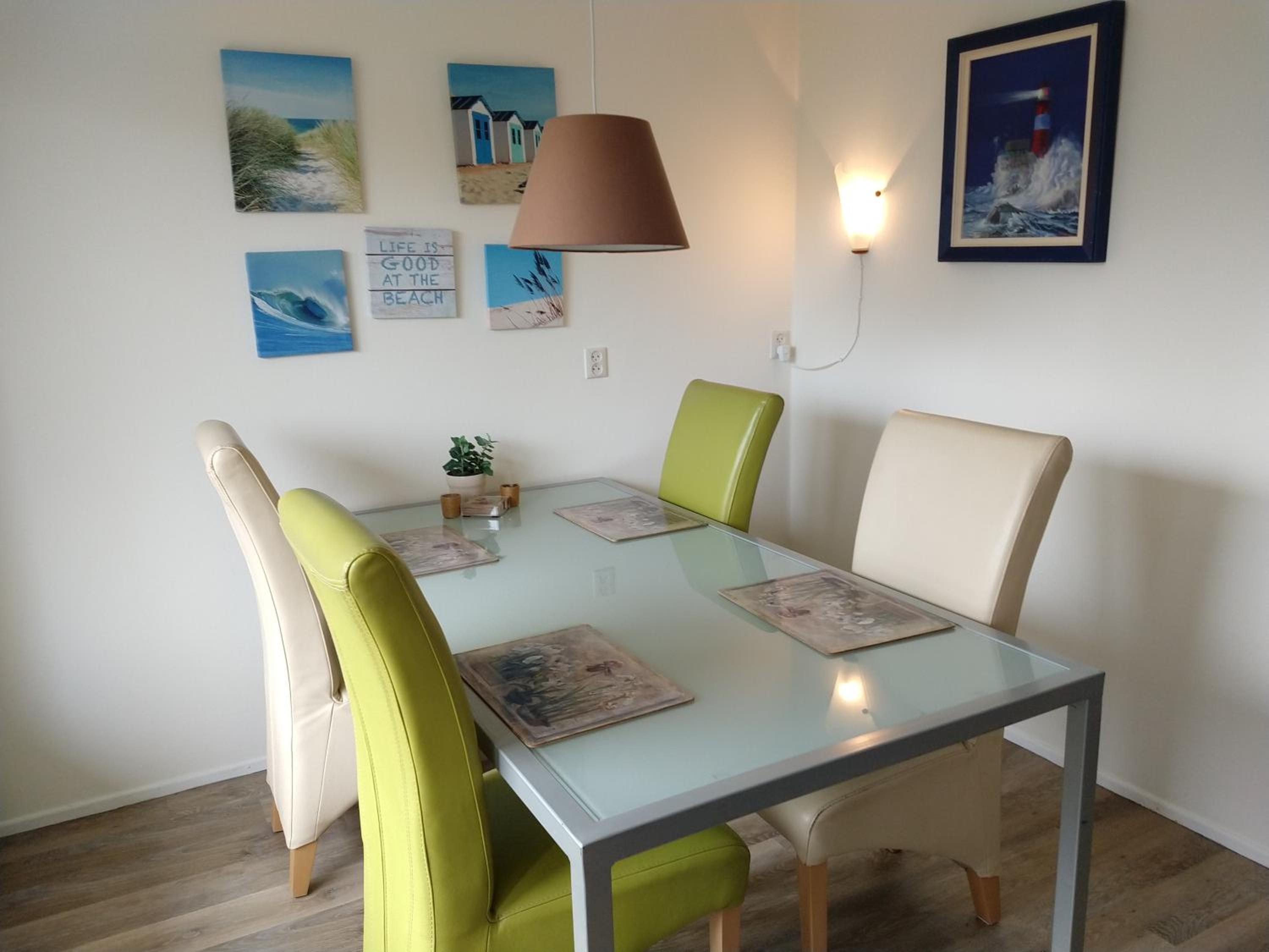 VUURTOREN Bed by the Sea view 4