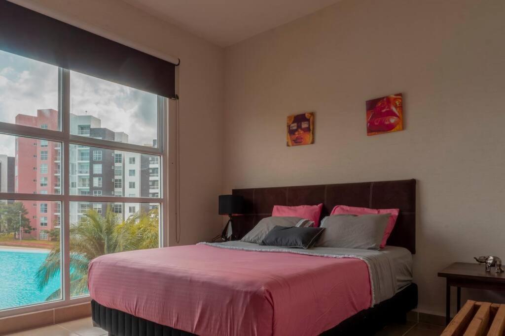 DR02 Departamento Moderno con Vista a la Laguna en Dream Lagoons