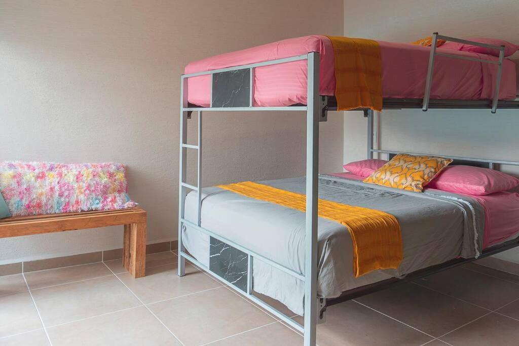 DR02 Departamento Moderno con Vista a la Laguna en Dream Lagoons