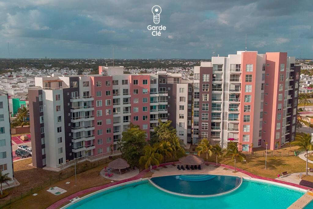 DR02 Departamento Moderno con Vista a la Laguna en Dream Lagoons
