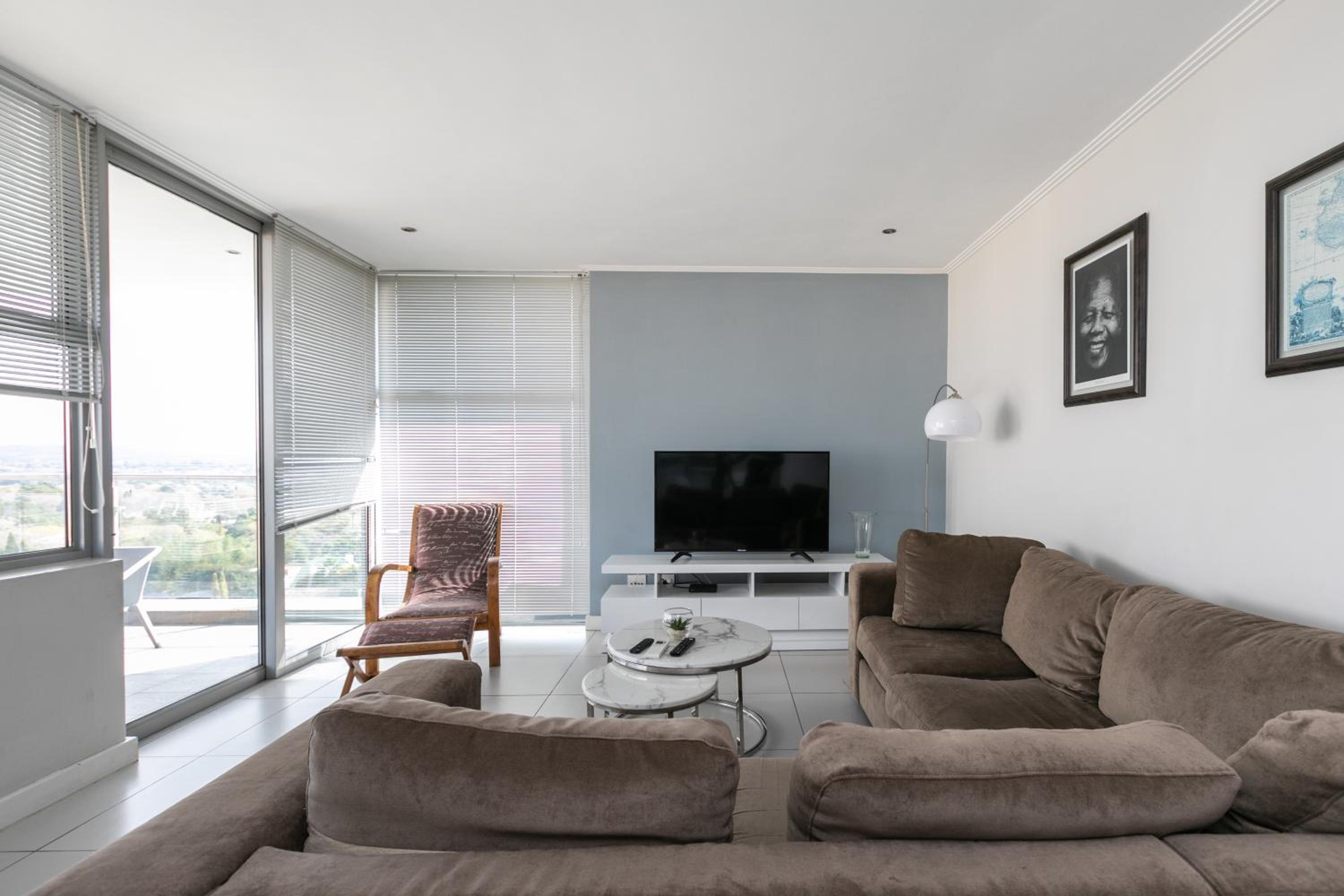 KMG Apartments at The Apex