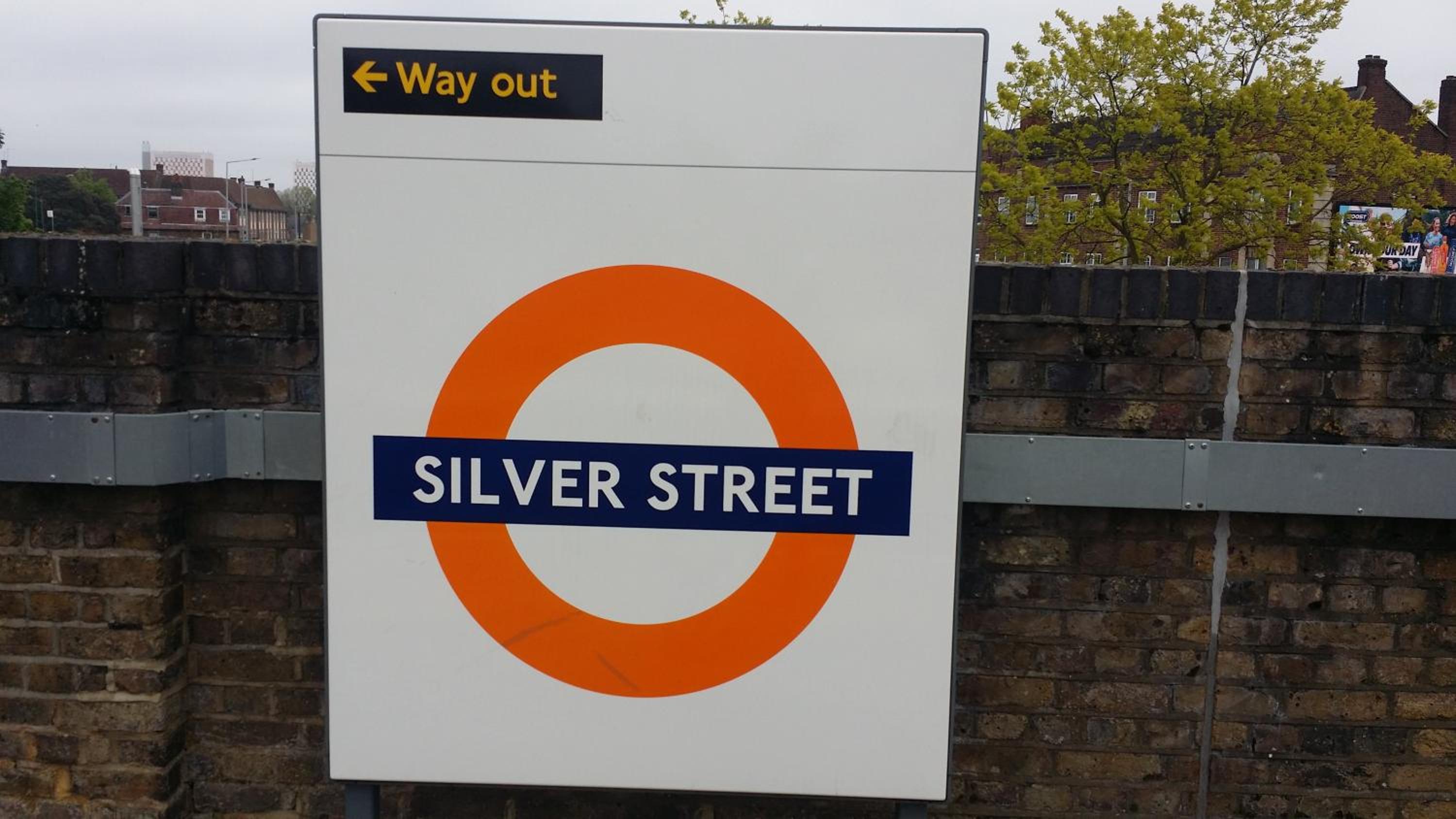 Silver rooms