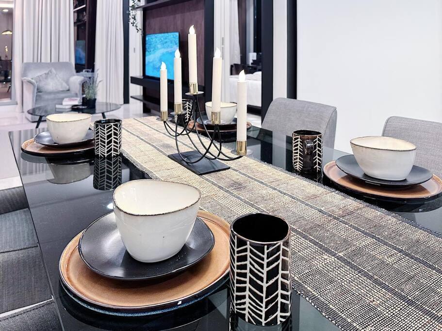 Tropicana The Residence Onebedroom suite by VVHOMESTAY