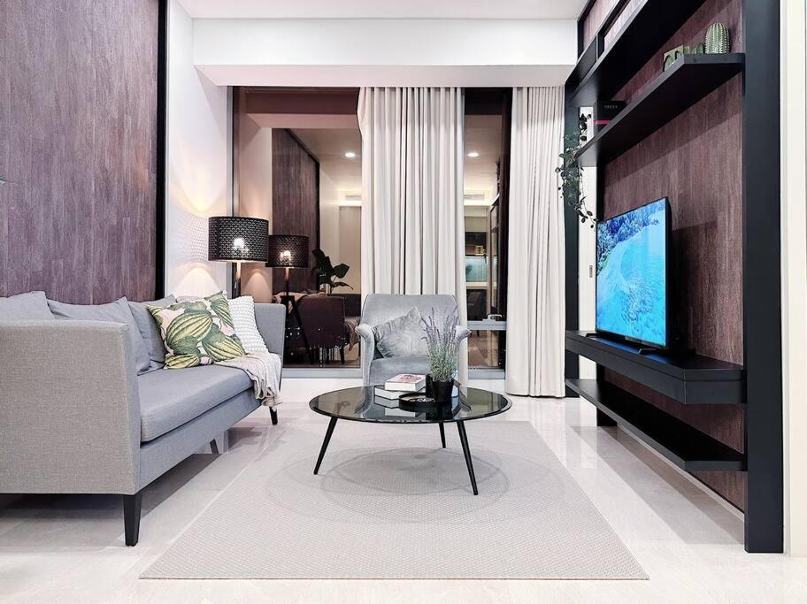 Tropicana The Residence Onebedroom suite by VVHOMESTAY