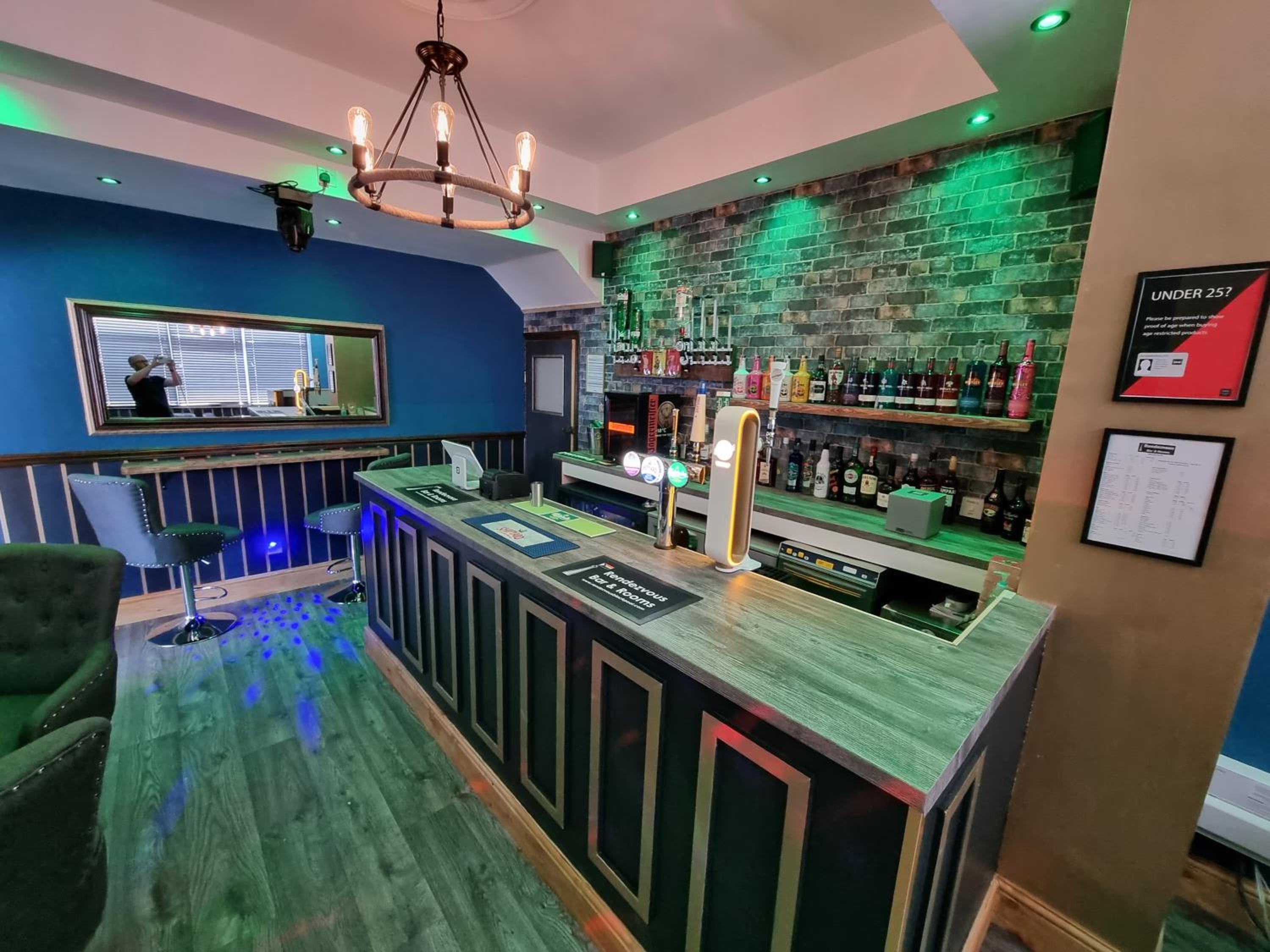 Rendezvous Bar & Rooms - ADULTS ONLY view 2