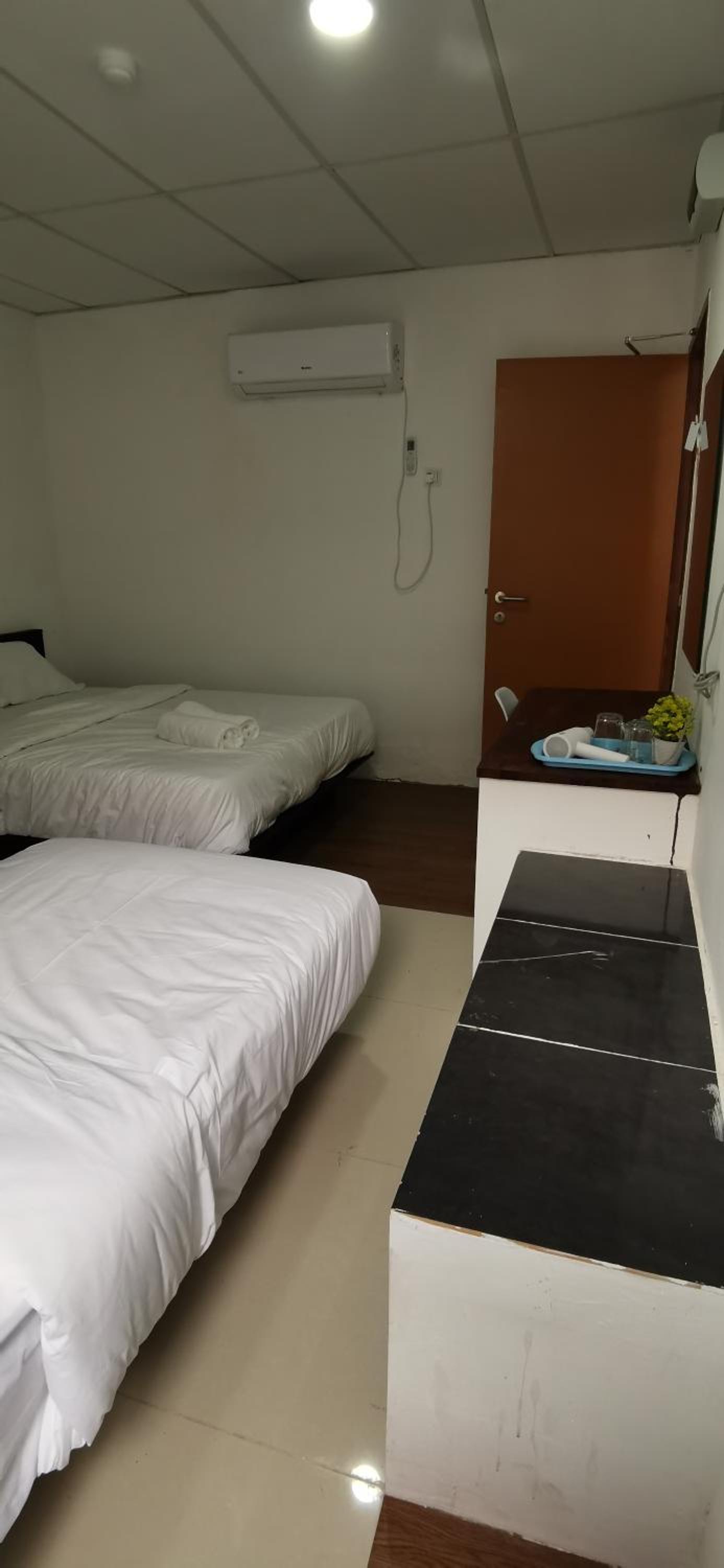Tang Hotel