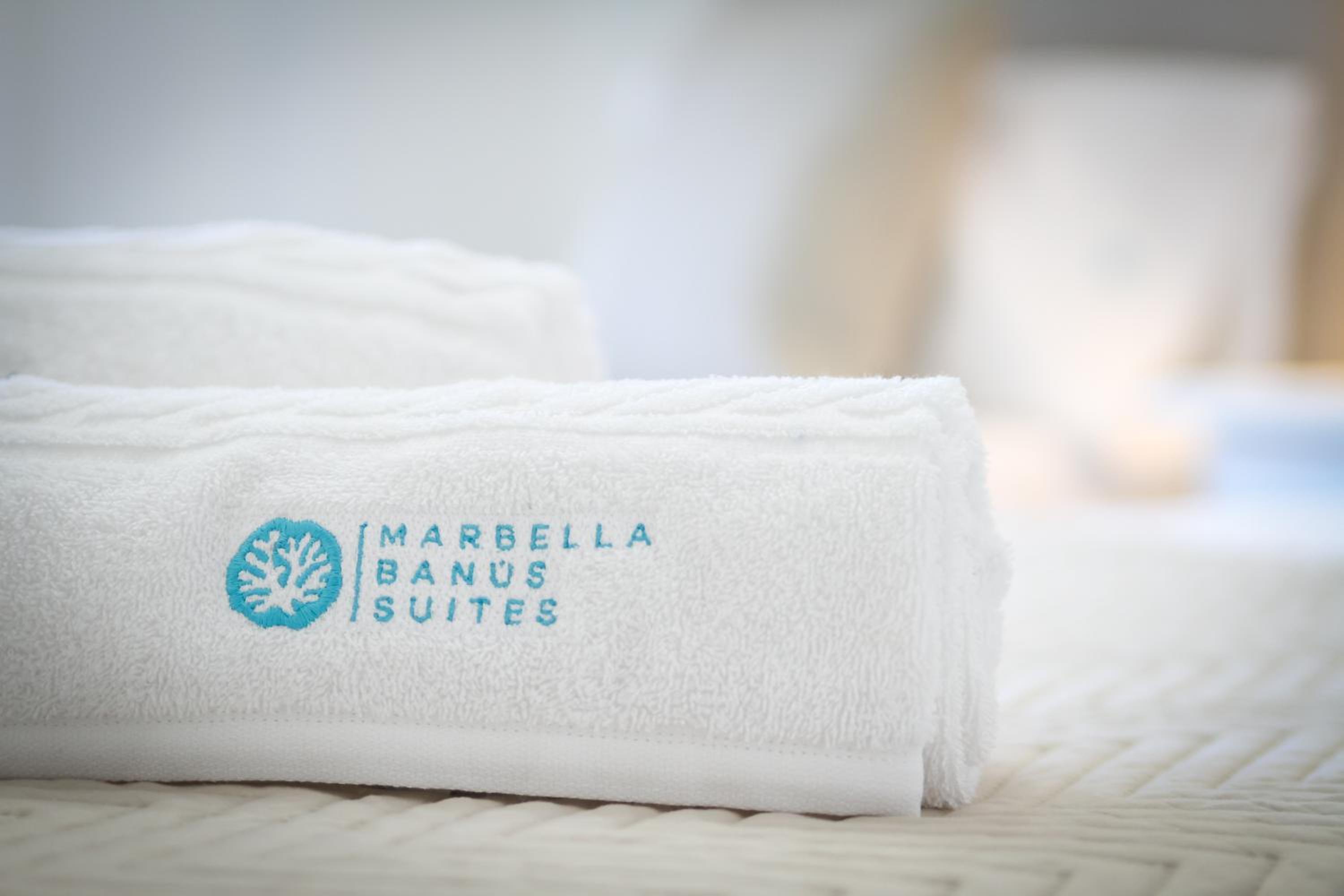 MARBELLA BANUS SUITES - Banus Playa Rocio Beachfront Complex
