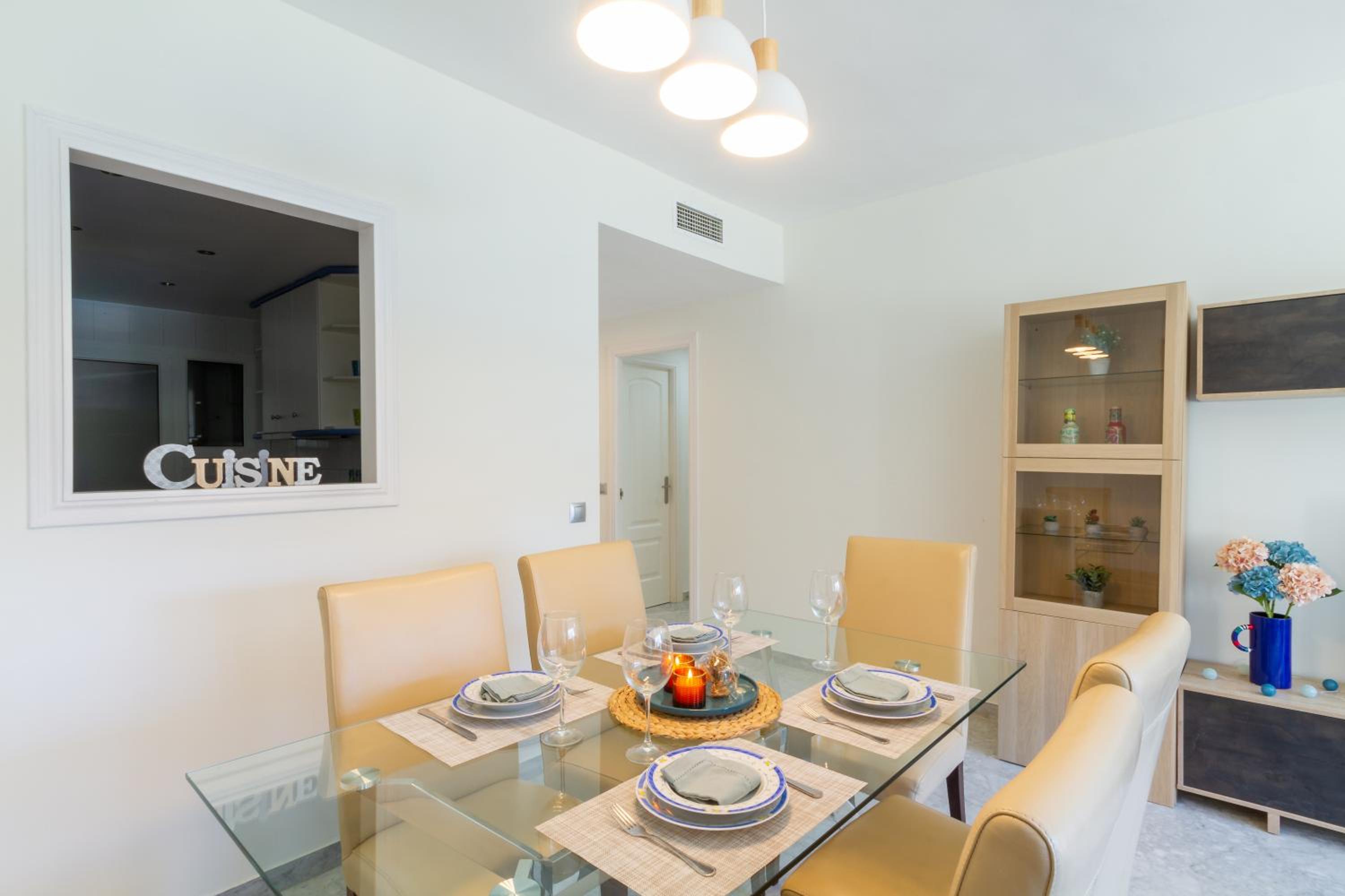 MARBELLA BANUS SUITES - Banus Playa Rocio Beachfront Complex