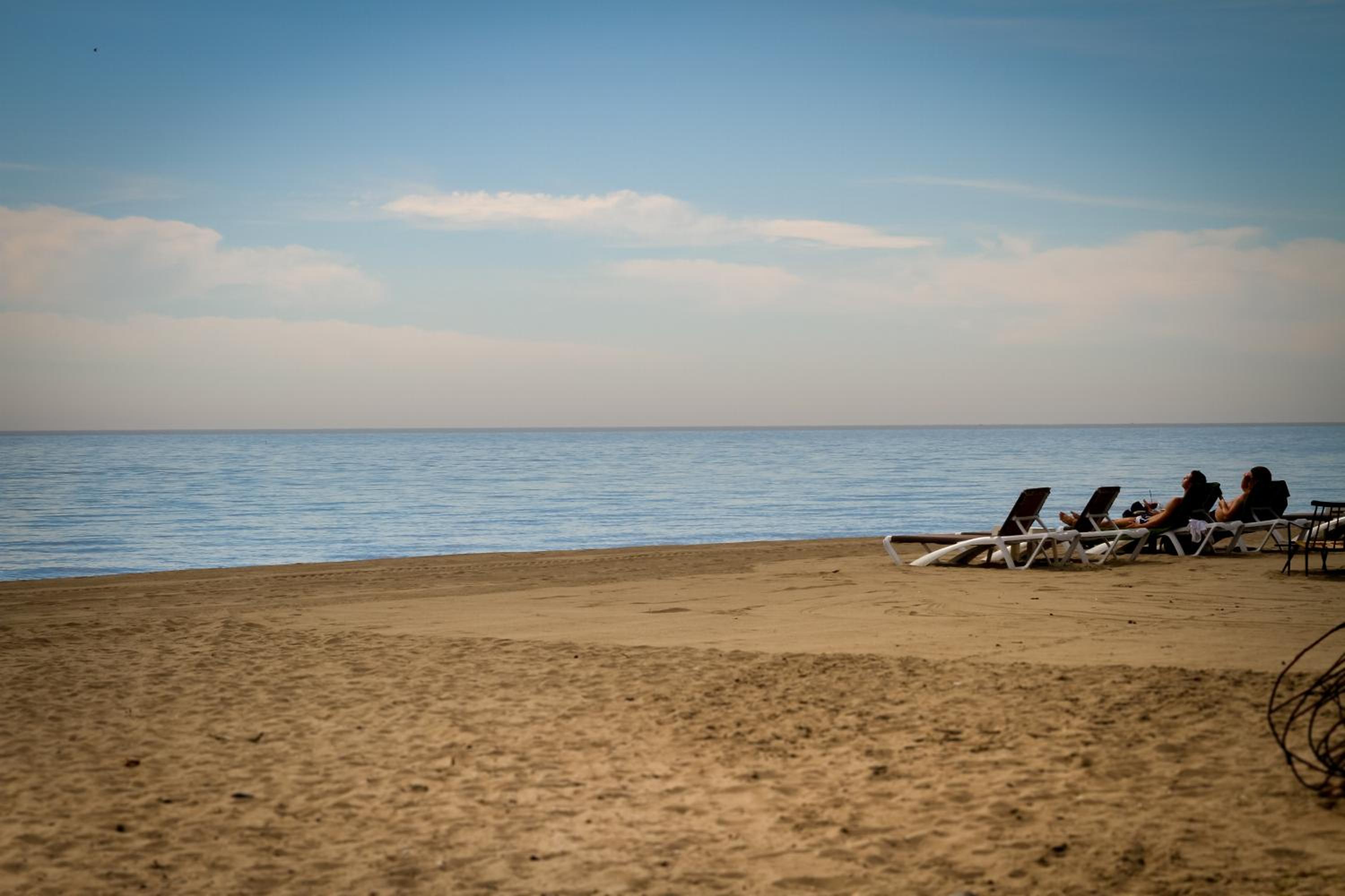 MARBELLA BANUS SUITES - Banus Playa Rocio Beachfront Complex