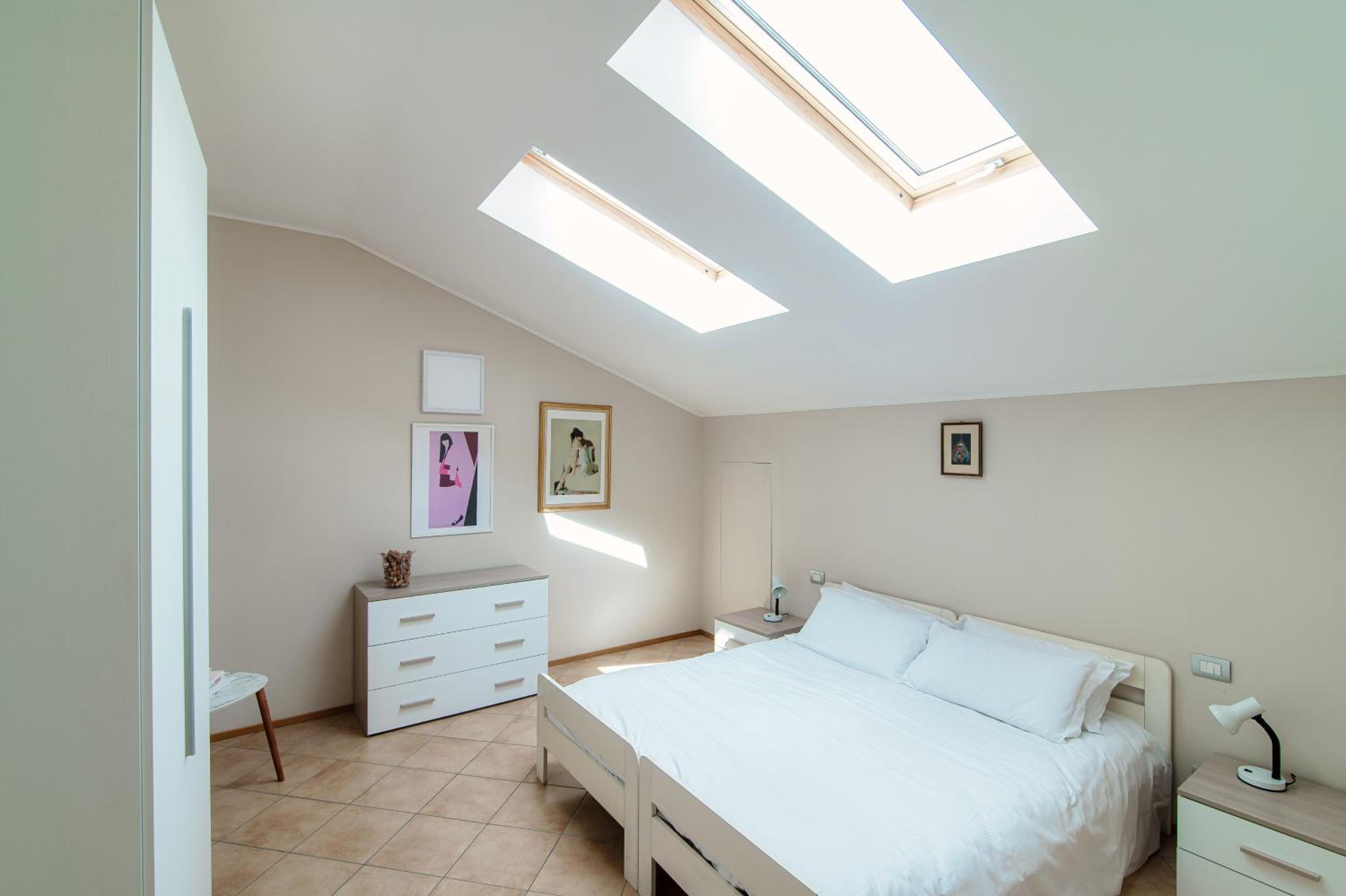 Grape Attic 72 - The House Of Travelers photo 2