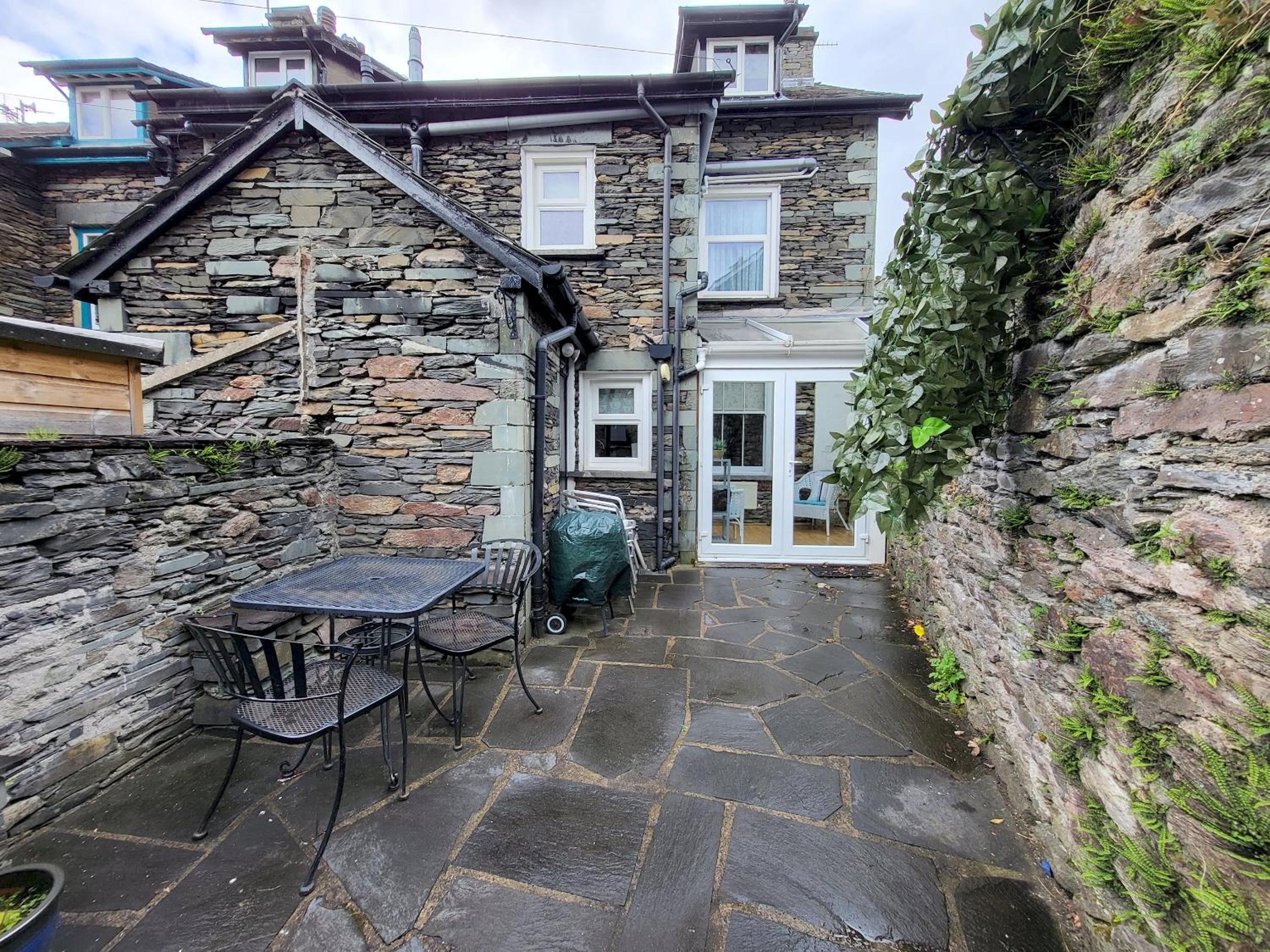 Kentdale - a lovely family home in Ambleside view 2