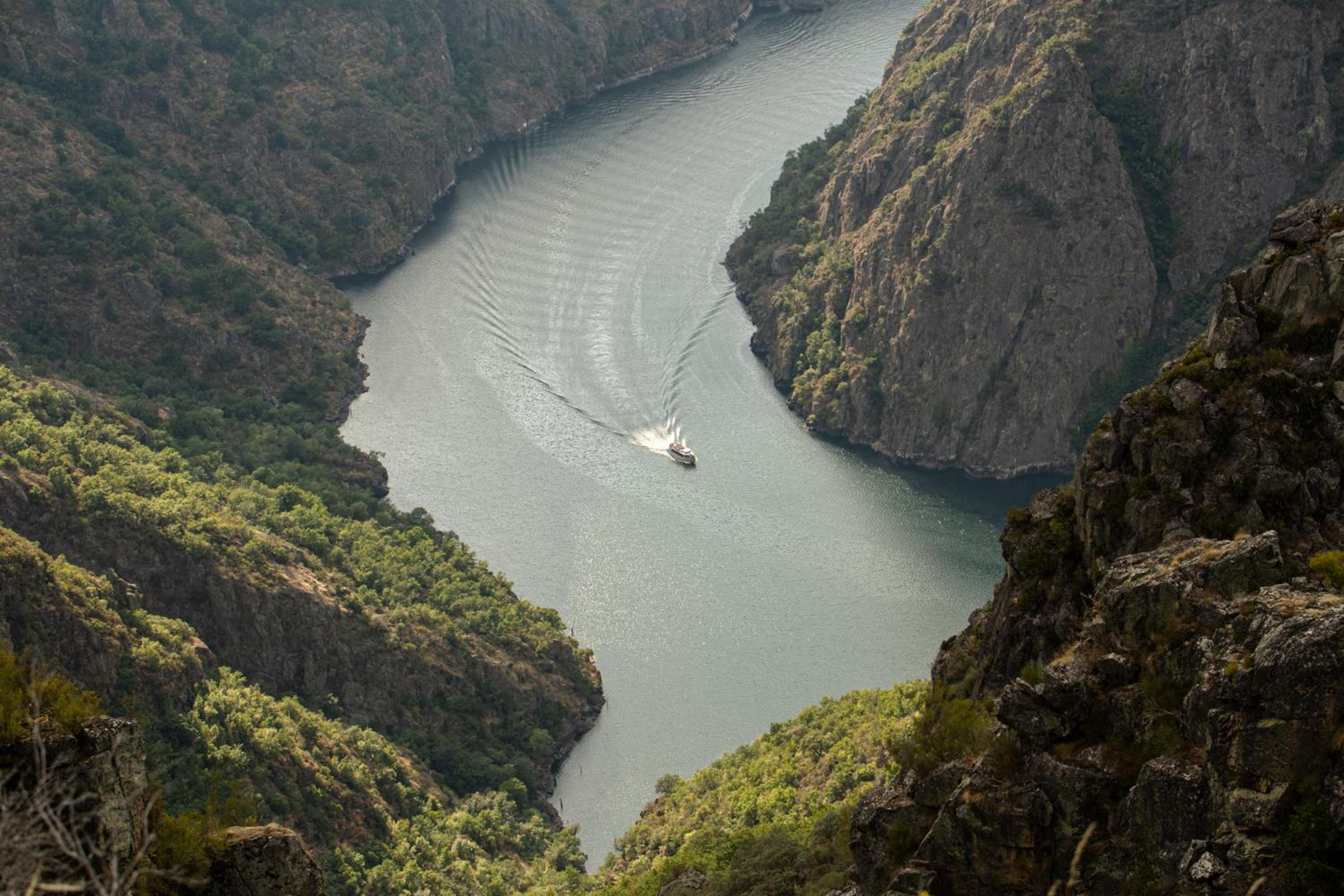 Alojamiento Turístico Caxide Parada de Sil Ribeira Sacra