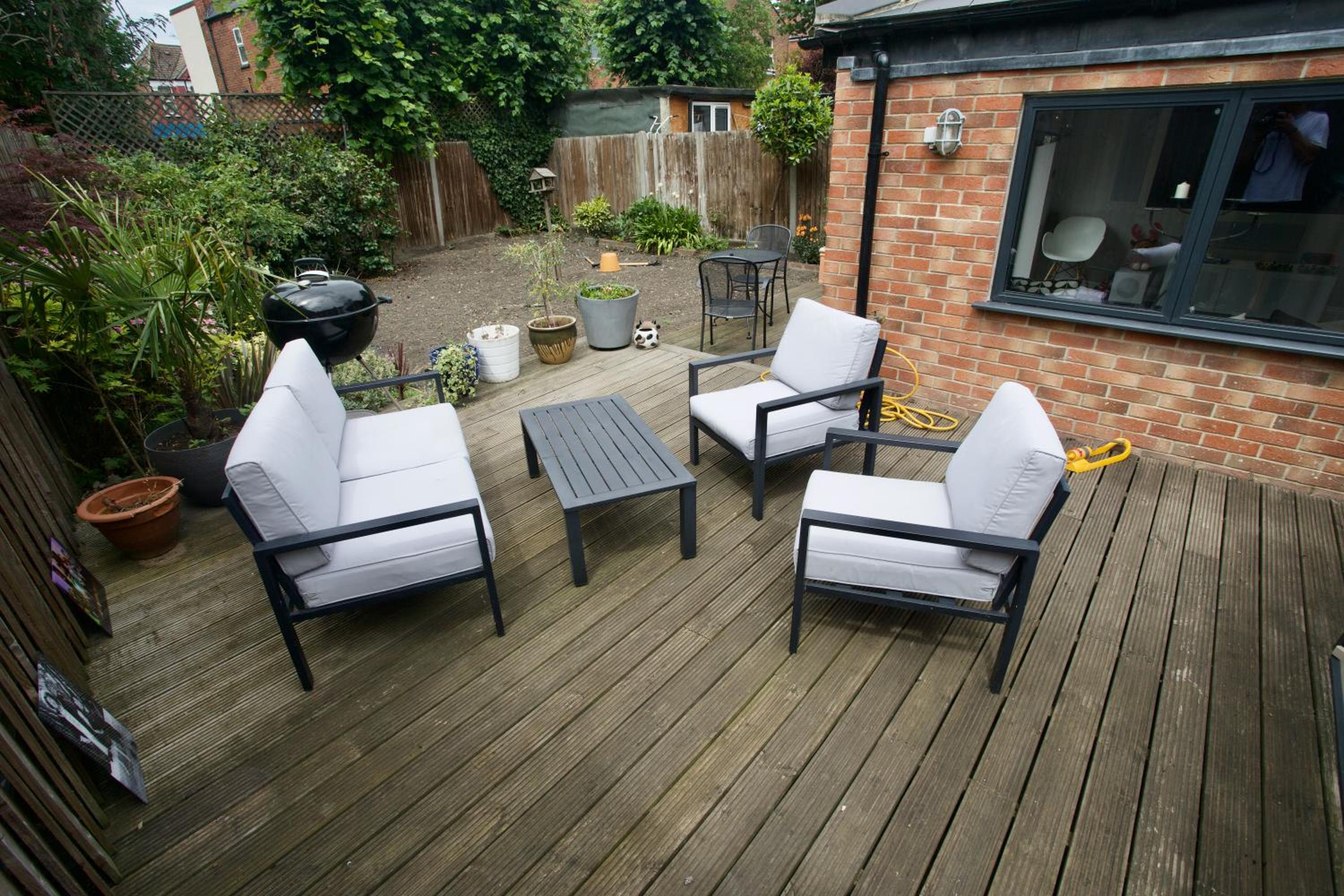 Stunning London NW2 flat - Great Location!
