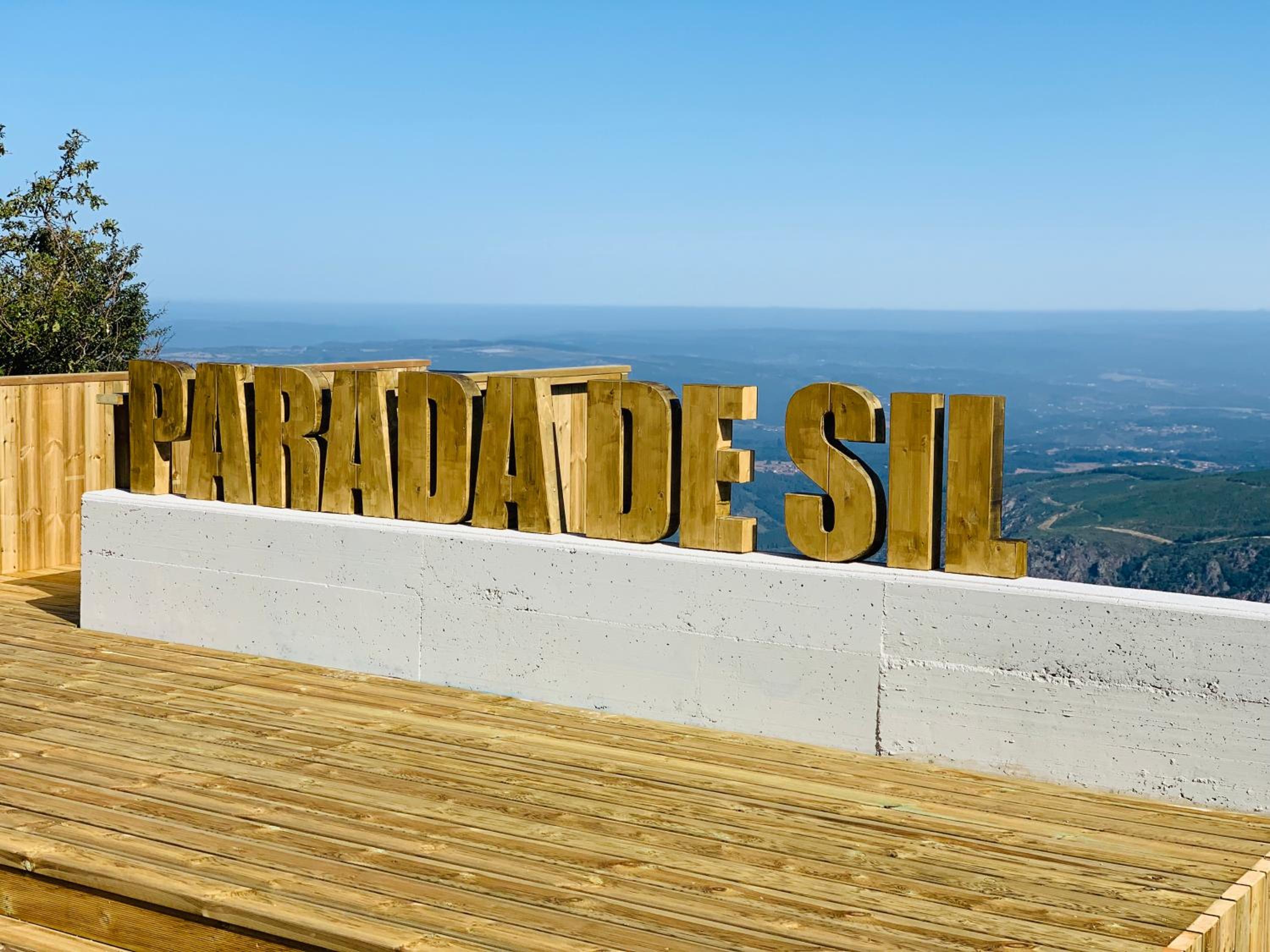 Alojamiento Turístico Caxide Parada de Sil Ribeira Sacra