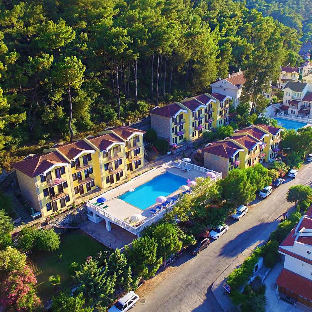 Hotel Bougainvillea Houses - Image 1