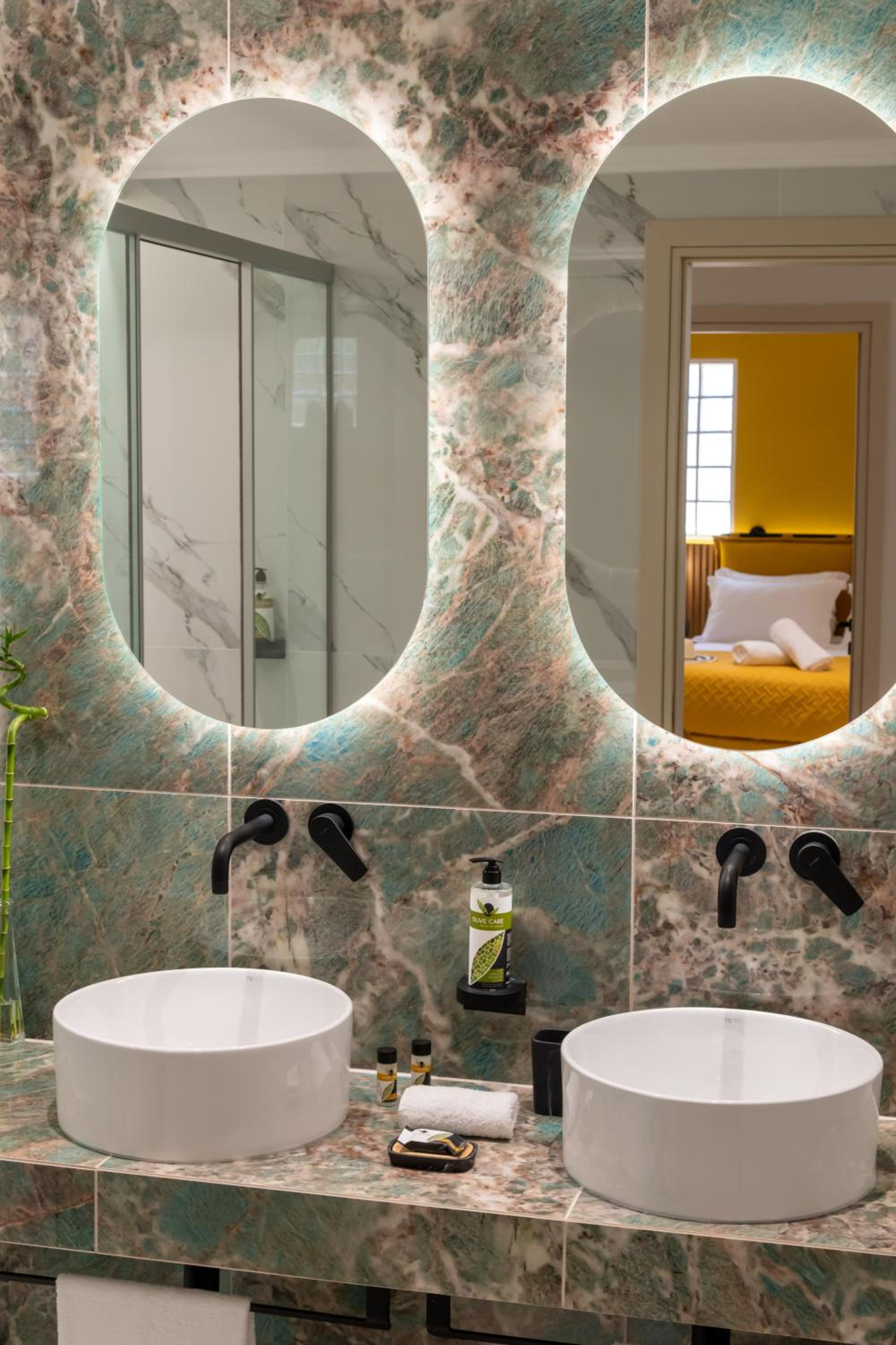 Bella Vasilica Luxury Apartments view 5