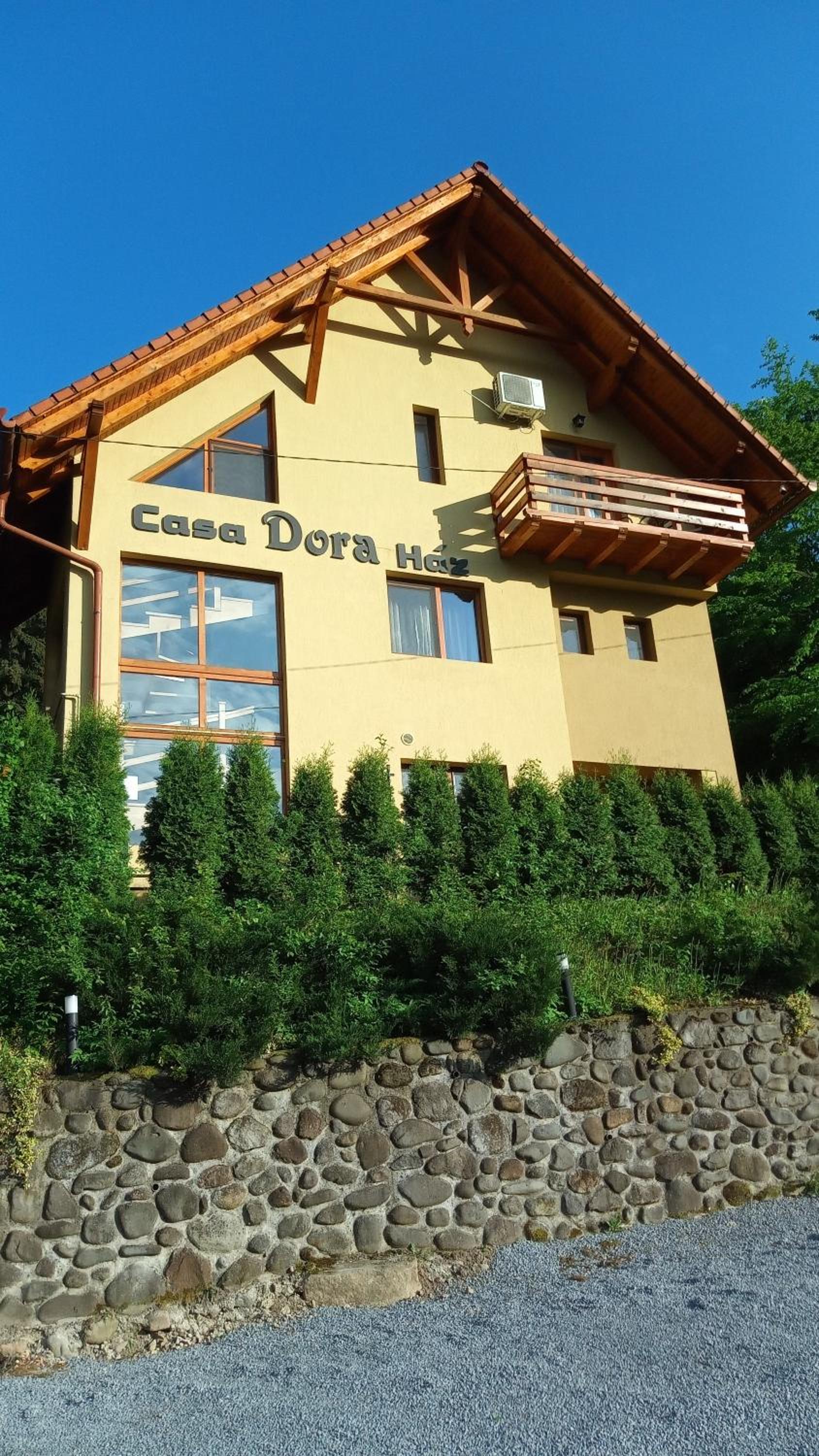 Hotel Casa Dora - Image 1