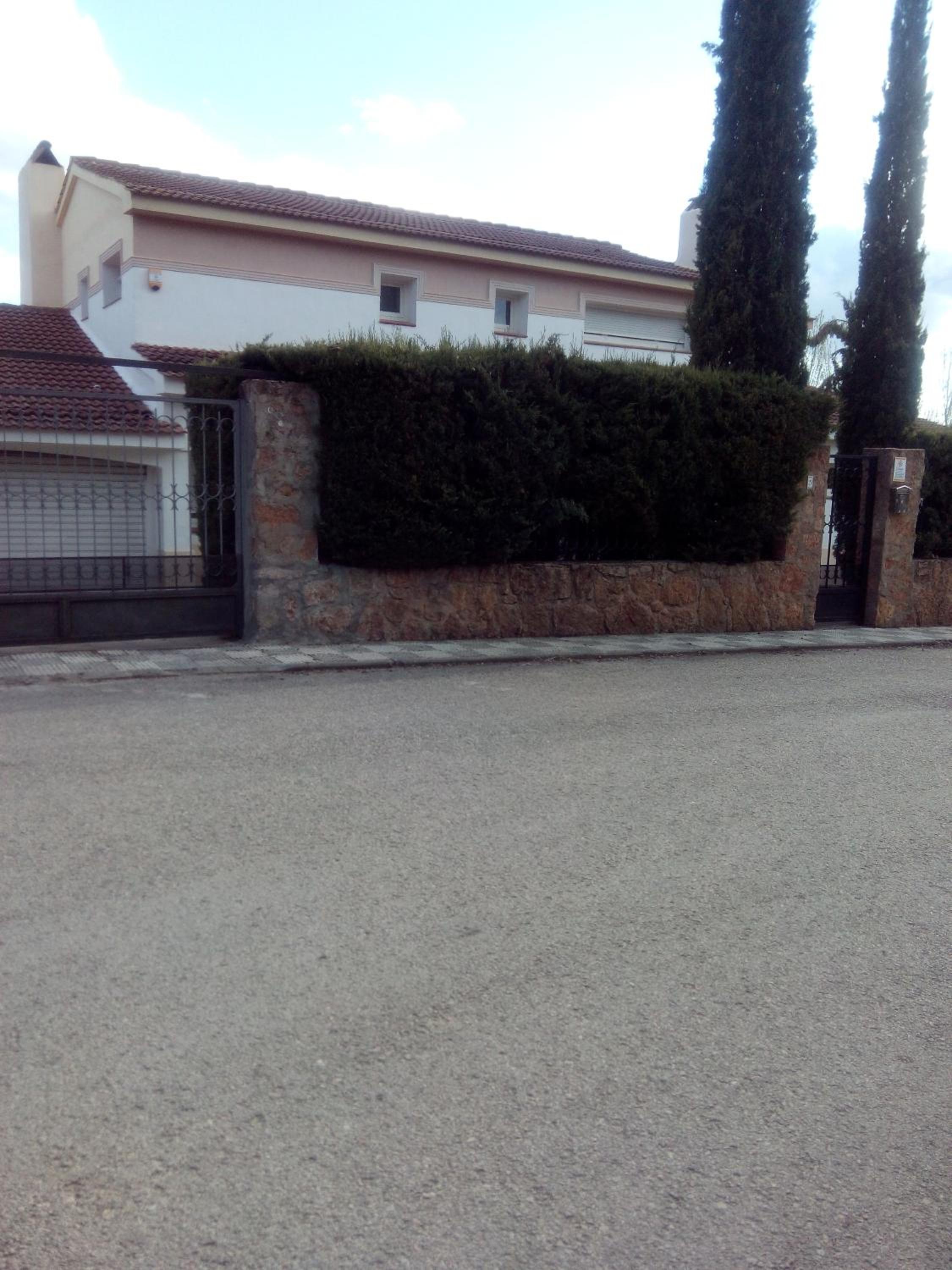 Photo 36