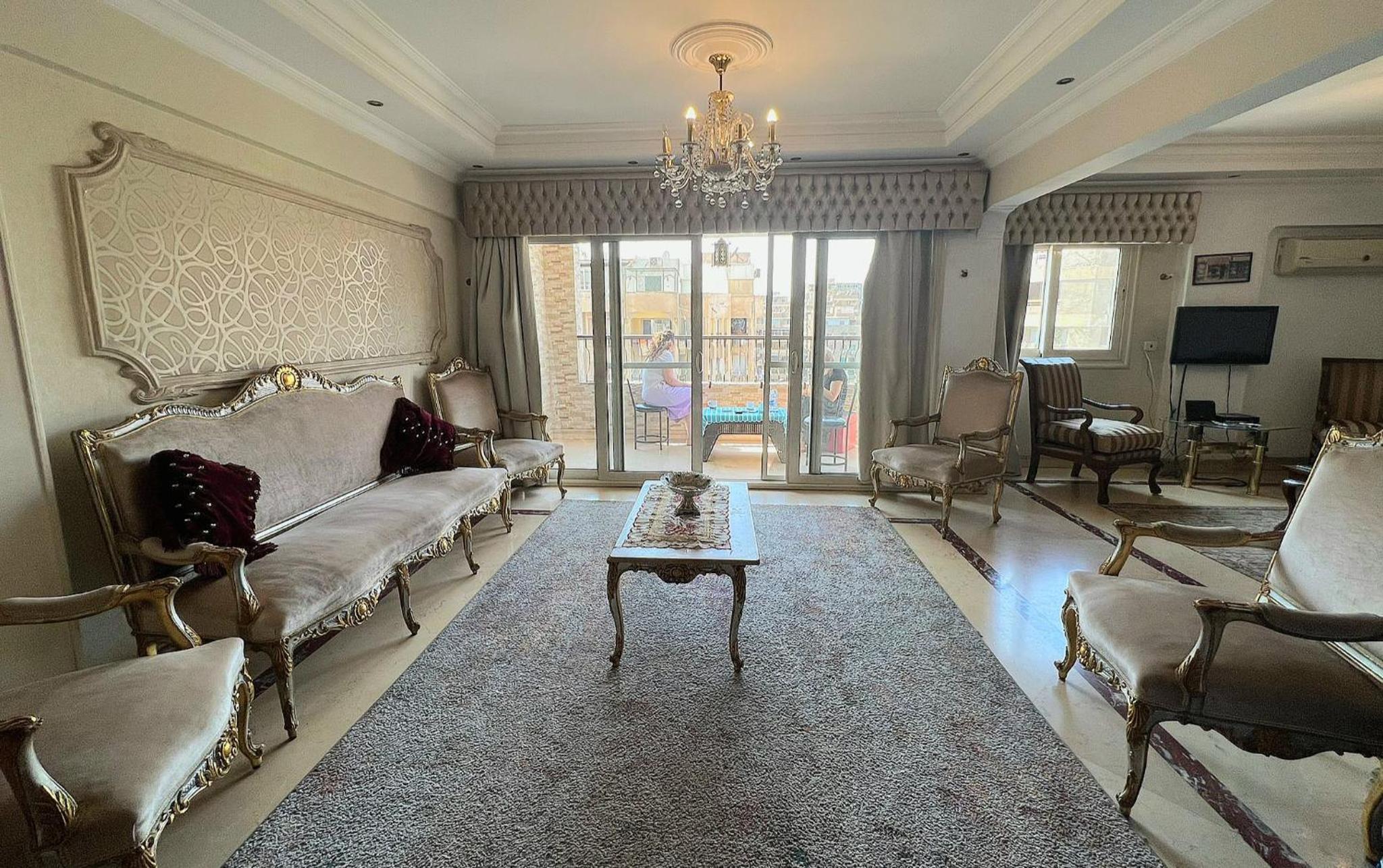 Shata Apartment - Families Only
