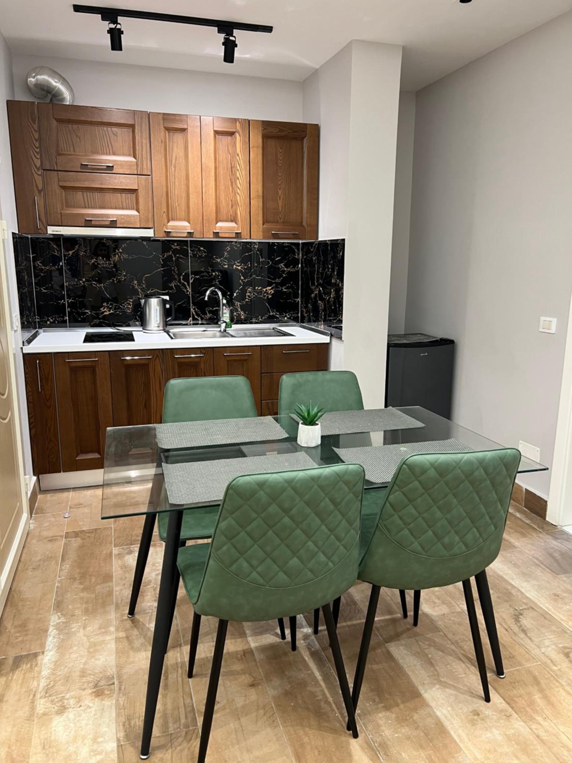 Armando Apartments