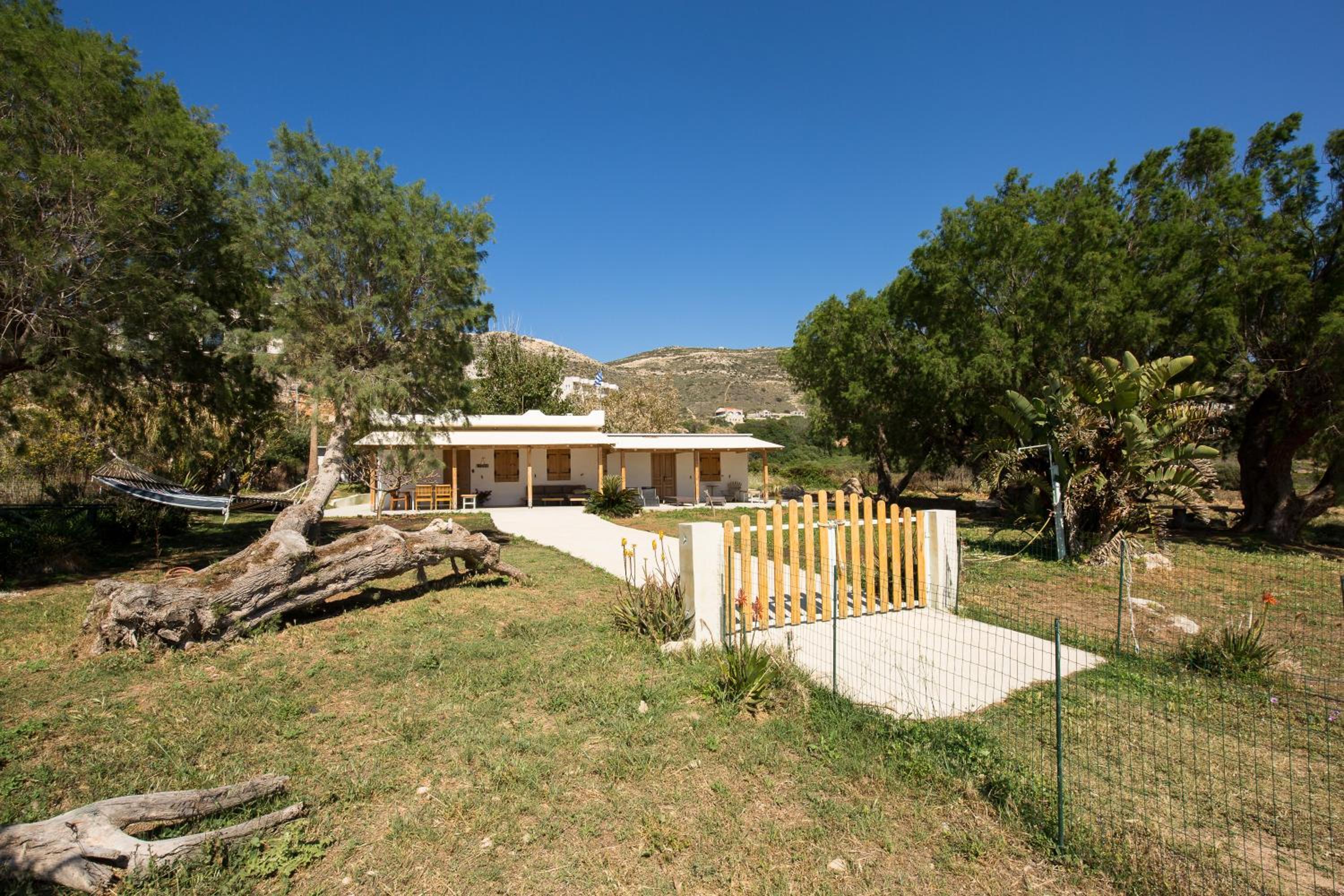Mera Beachfront House - Falasarna