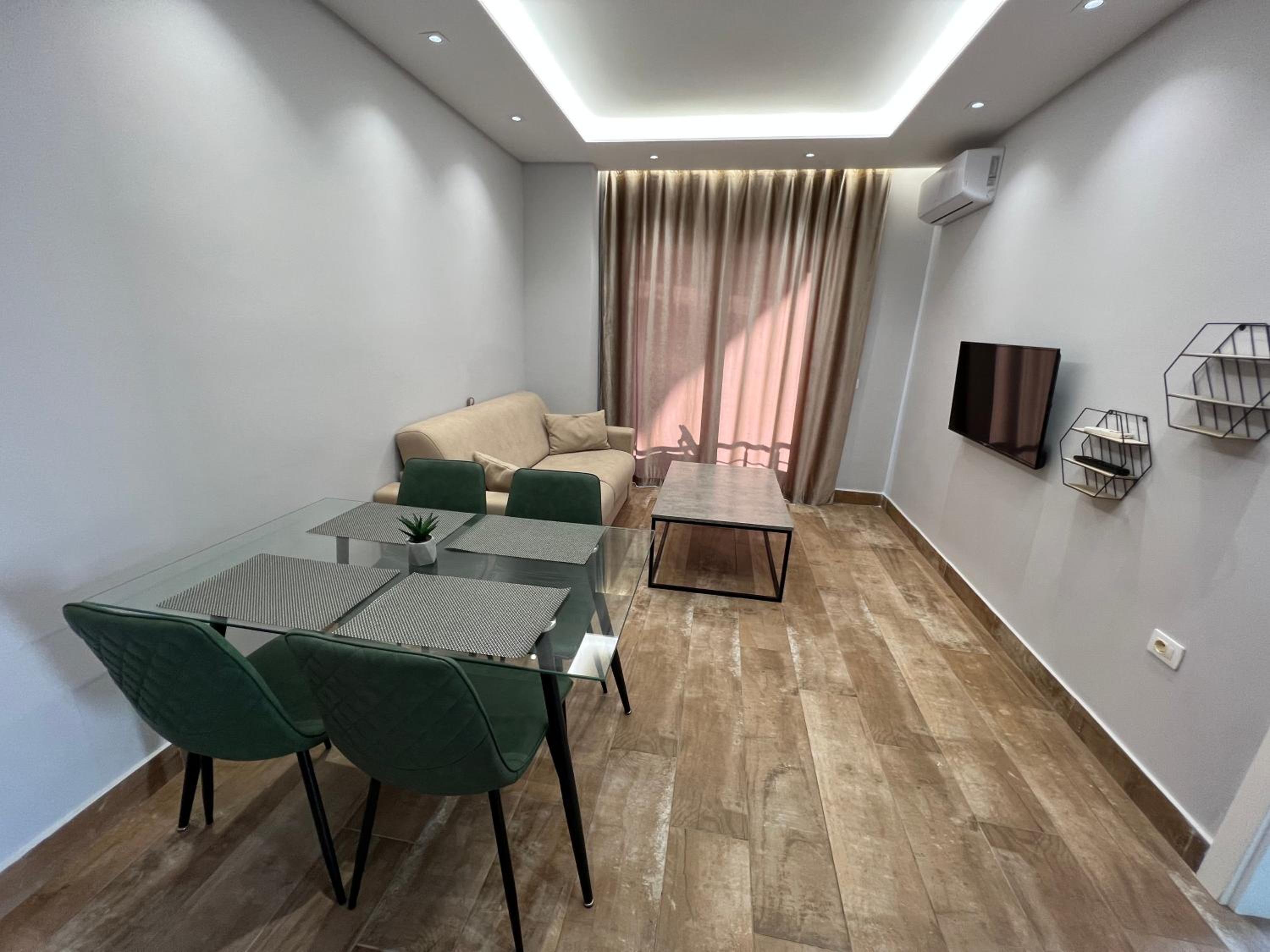 Armando Apartments