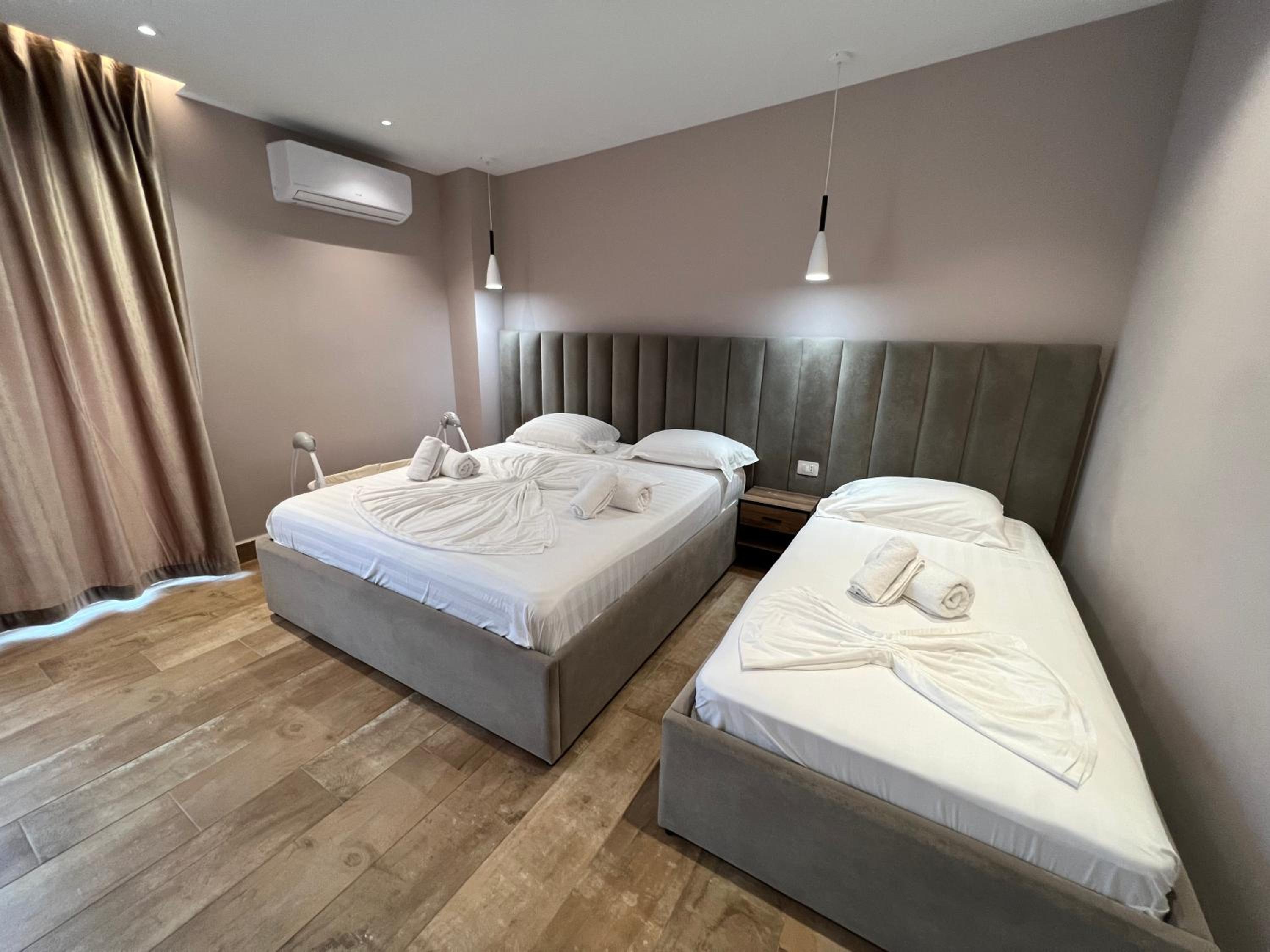 Armando Apartments