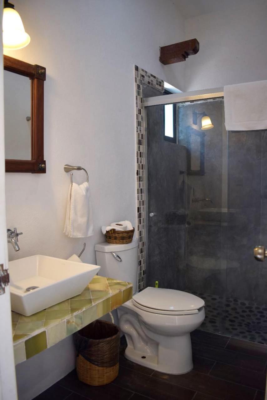 Hotel Casa Alvarada