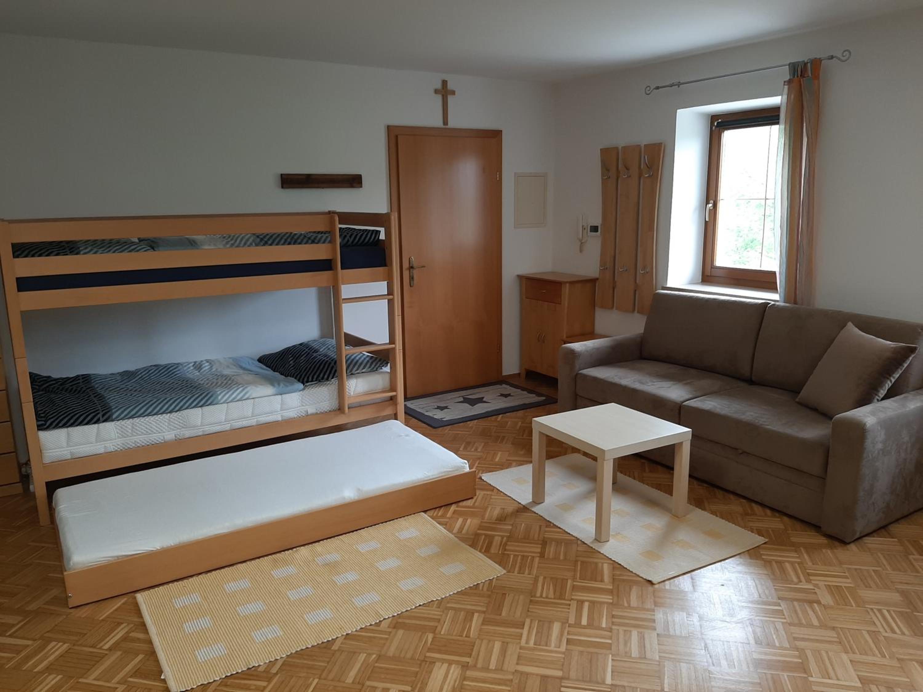 Schöne Wohnung am Bauernhof