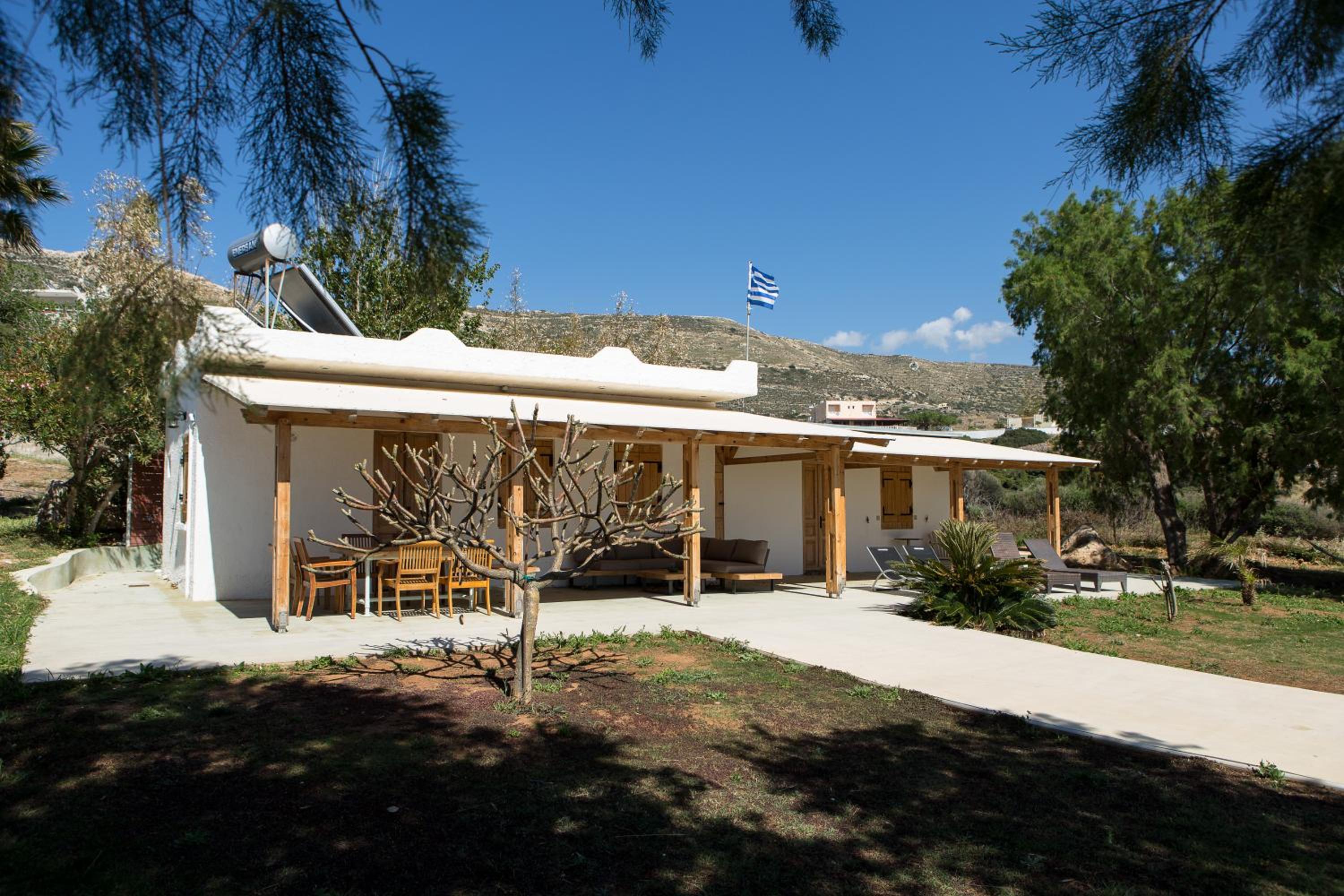 Mera Beachfront House - Falasarna
