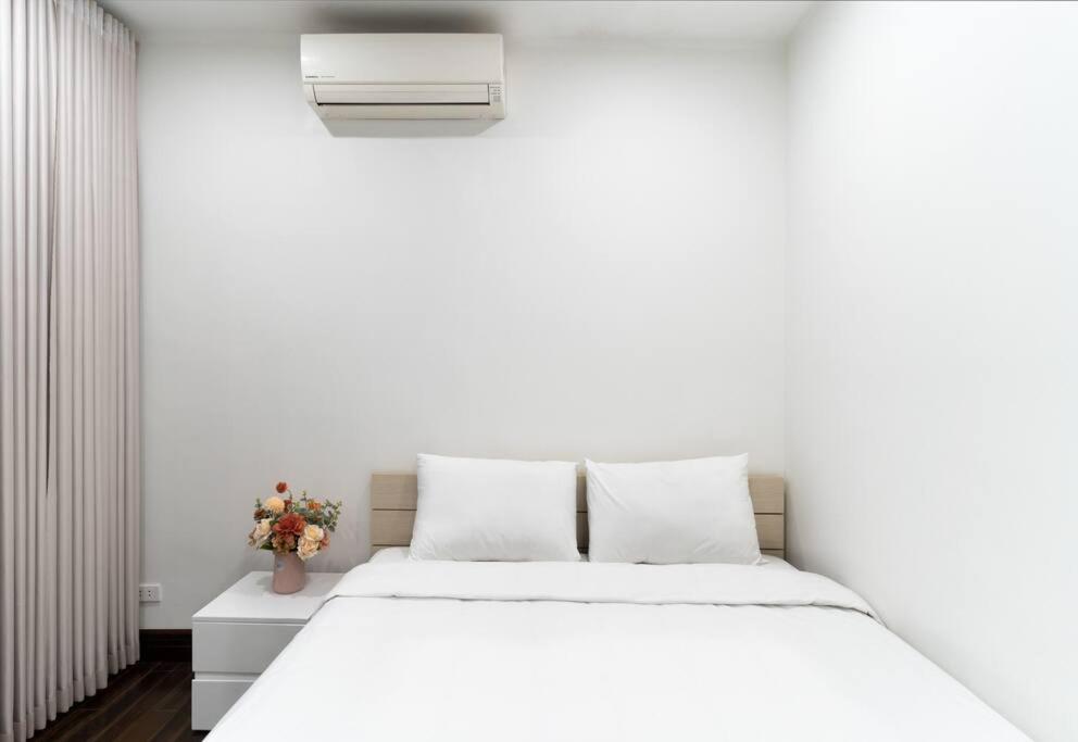 4-Bedroom Apartment @ Vinhomes Times city