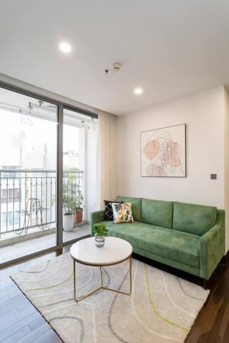 4-Bedroom Apartment @ Vinhomes Times city