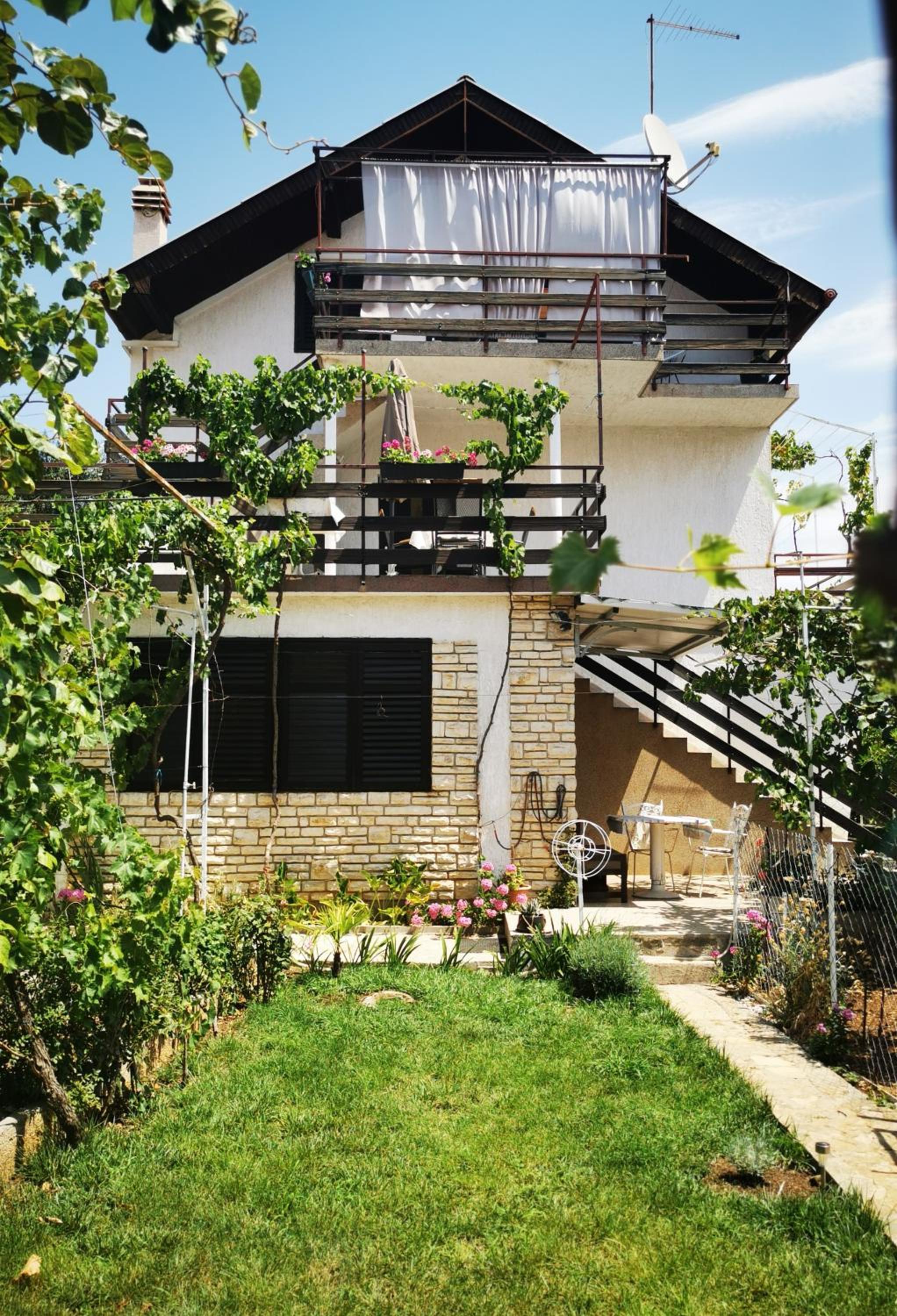 Holiday at Mare view 2